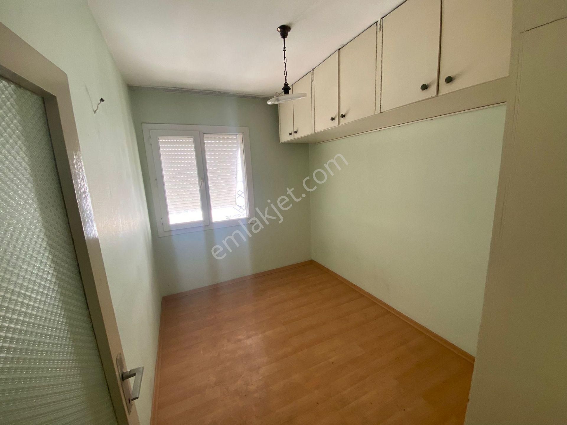 Acill Buca İşçievleri Yiğitler Mah.de 2+1 85m2 Ayrı Mutfak Ön Cephe Satılık Daire - Görsel 11