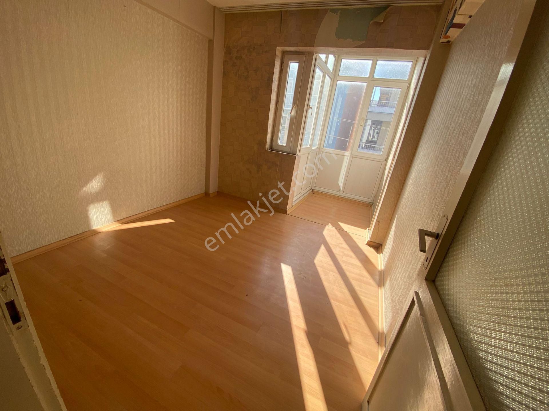 Acill Buca İşçievleri Yiğitler Mah.de 2+1 85m2 Ayrı Mutfak Ön Cephe Satılık Daire - Görsel 14