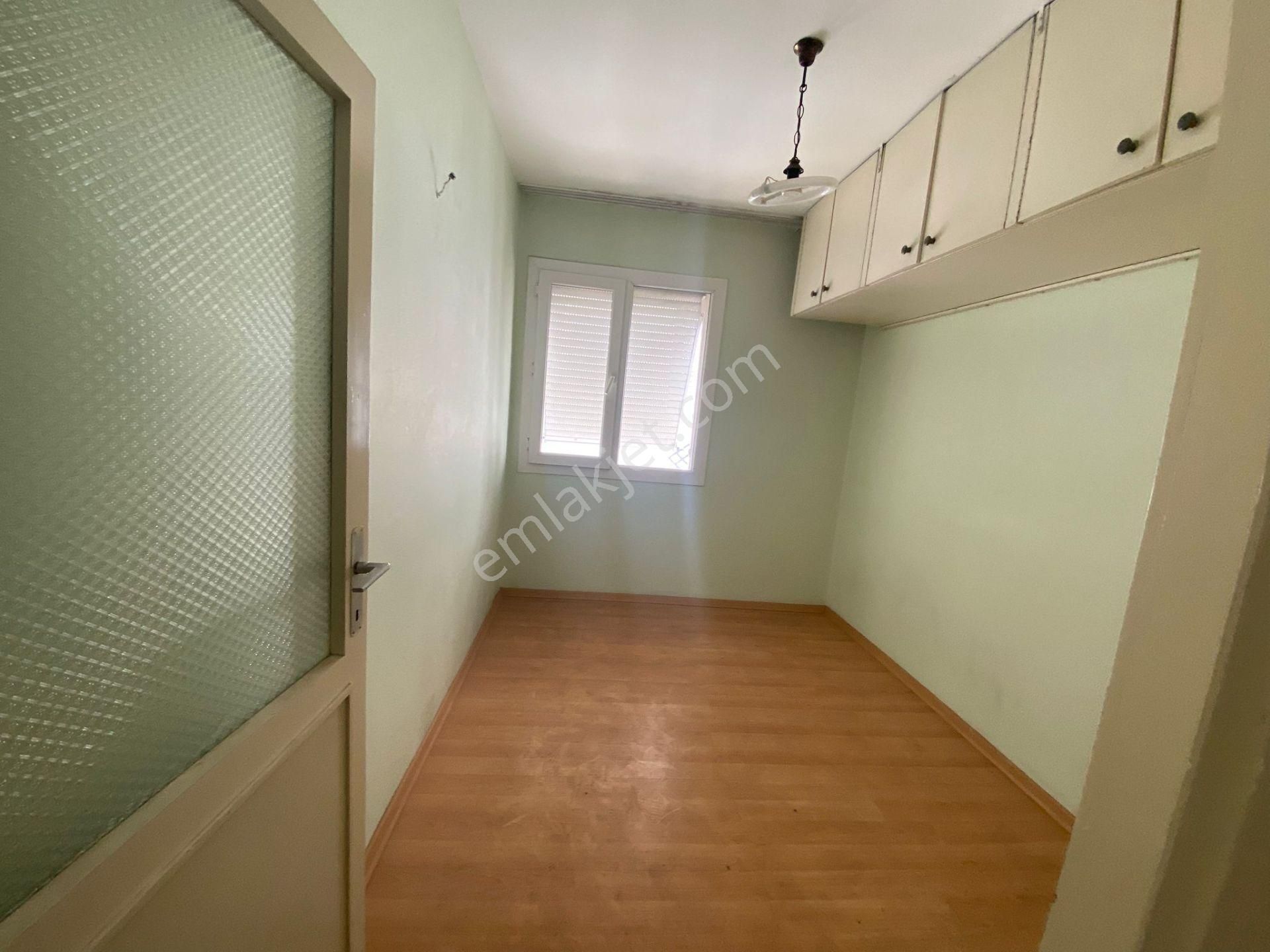 Acill Buca İşçievleri Yiğitler Mah.de 2+1 85m2 Ayrı Mutfak Ön Cephe Satılık Daire - Görsel 8