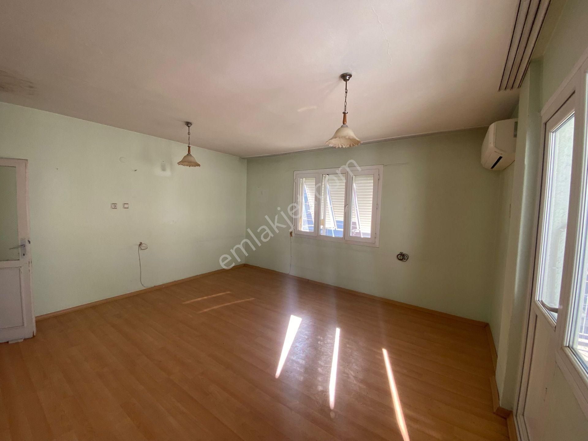 Acill Buca İşçievleri Yiğitler Mah.de 2+1 85m2 Ayrı Mutfak Ön Cephe Satılık Daire - Görsel 3