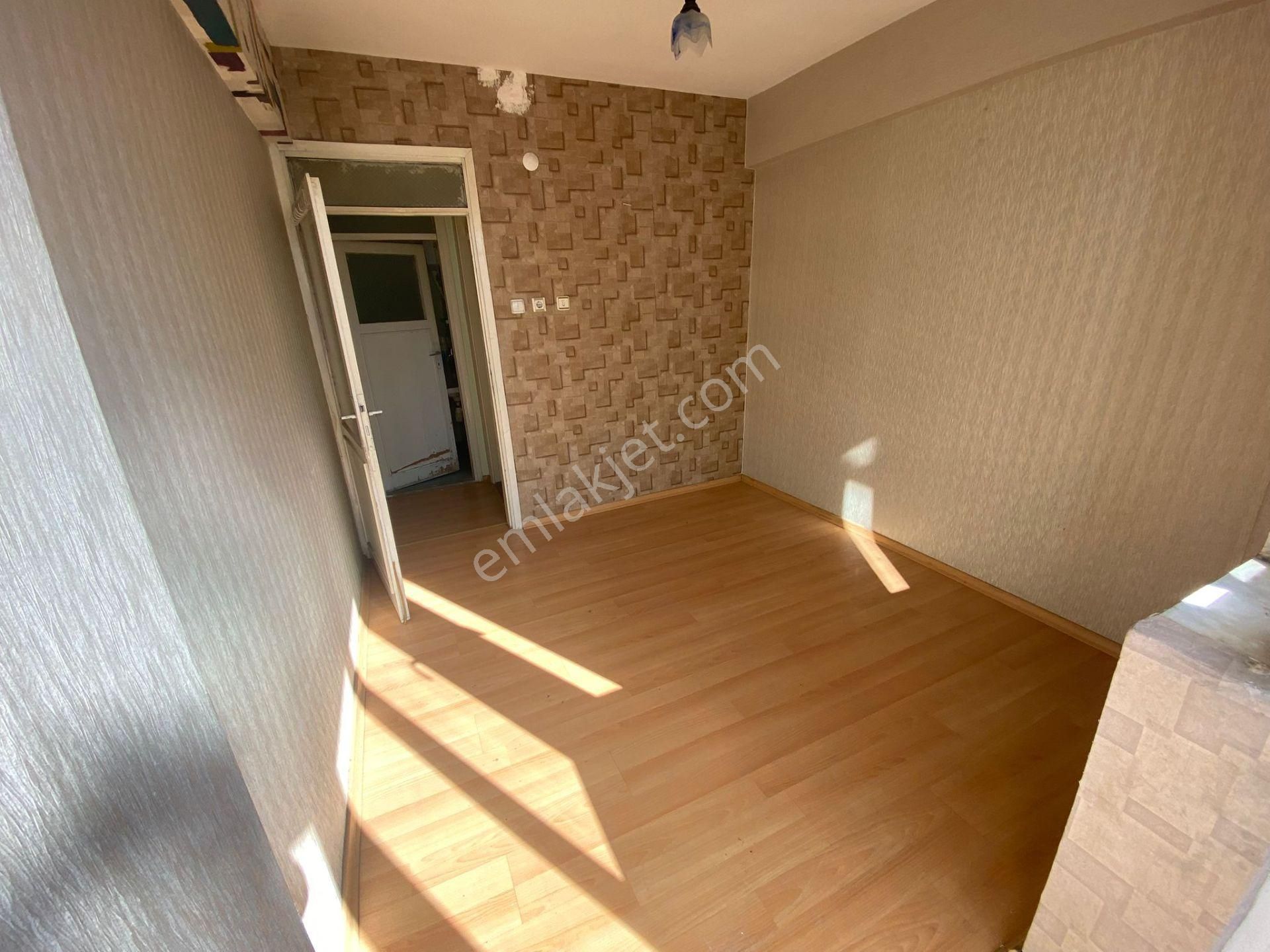 Acill Buca İşçievleri Yiğitler Mah.de 2+1 85m2 Ayrı Mutfak Ön Cephe Satılık Daire - Görsel 16