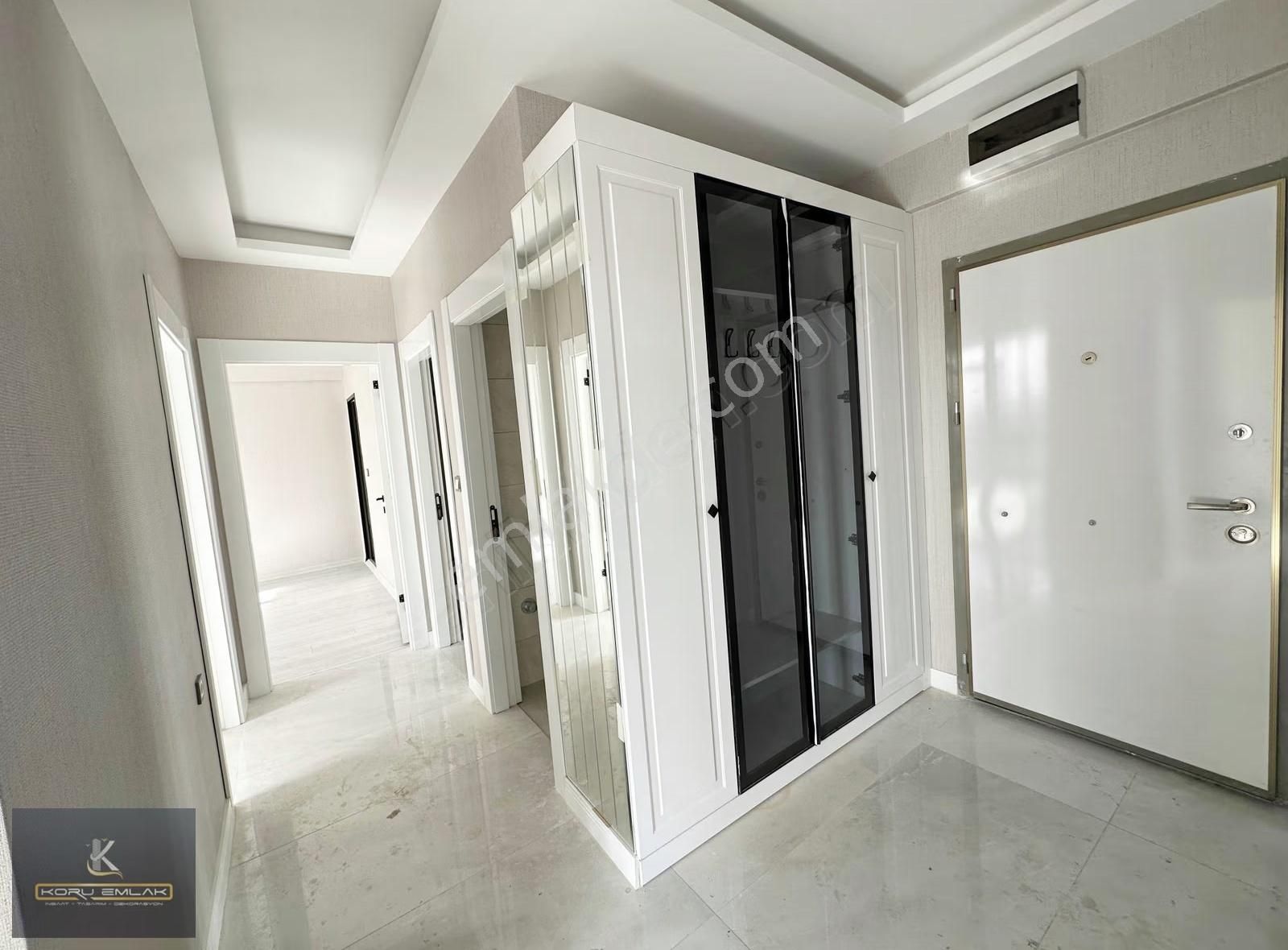 Sancaktepede Park Manzaralı E.banyolu Sıfır Lüks Daireler - Görsel 17