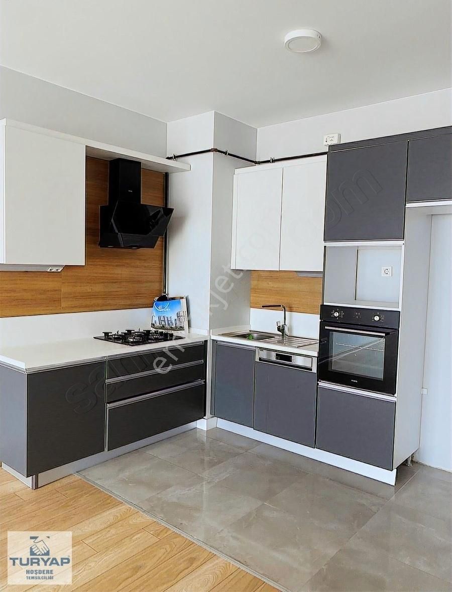 Avrupark Hayat'ta Satılık,boş 1+1 Daire - Görsel 3