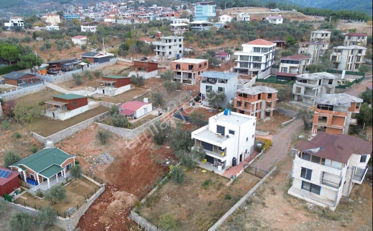 Damlacık Köy İçinde 300m2 Arsa