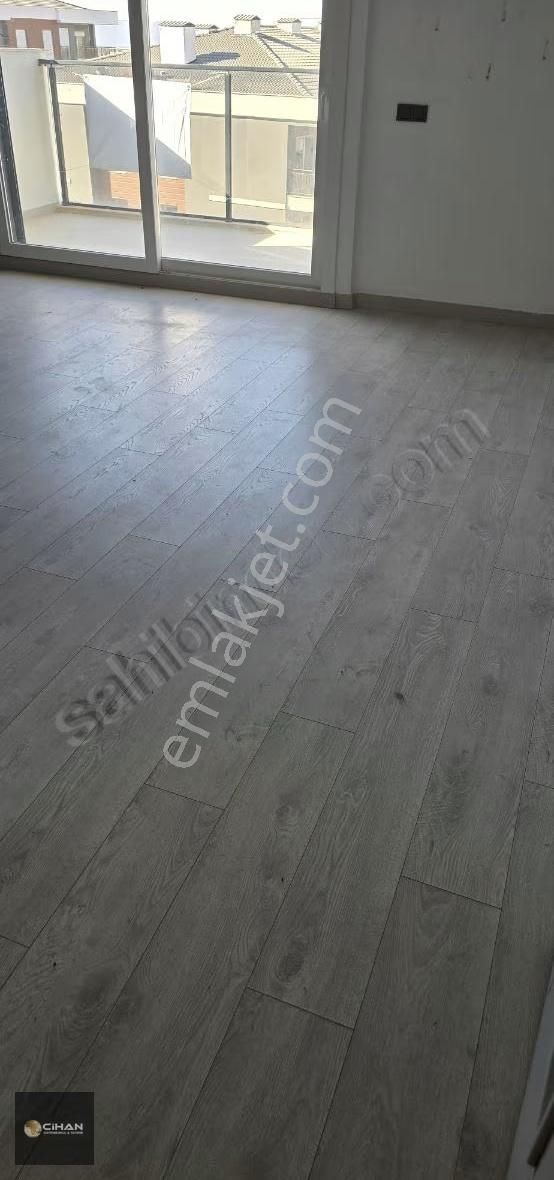 Kuşadasında,rezidans Tipi Satılık Daire - Görsel 12