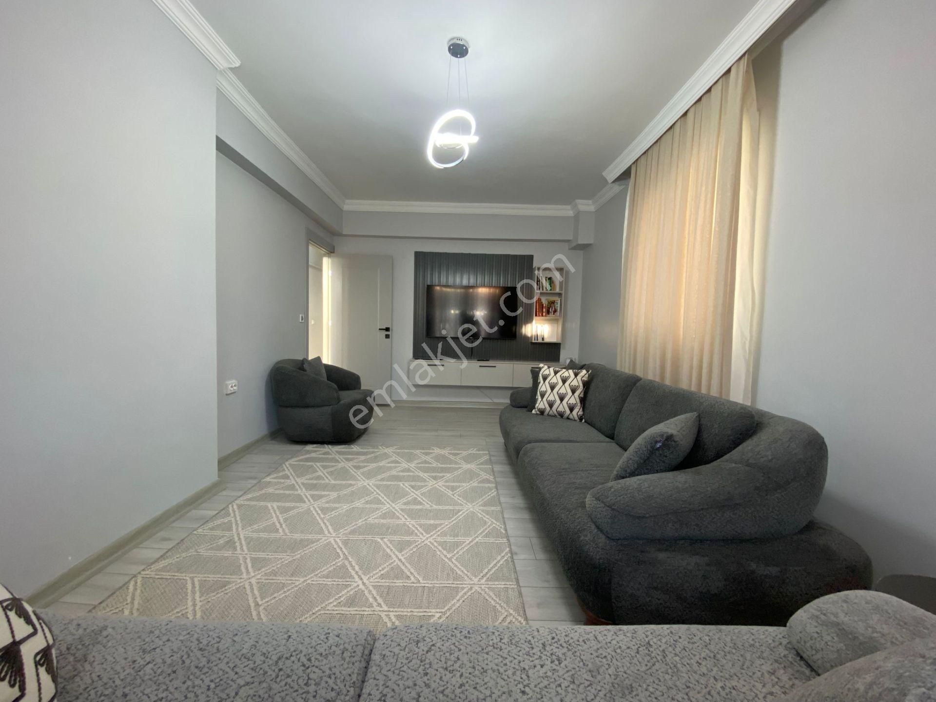 Acill Buca Yaylacık Mah.de Erdem Caddesi Yakını 2+1 80m2 Dgazlı Full Tadilatlı Satılıı Daire