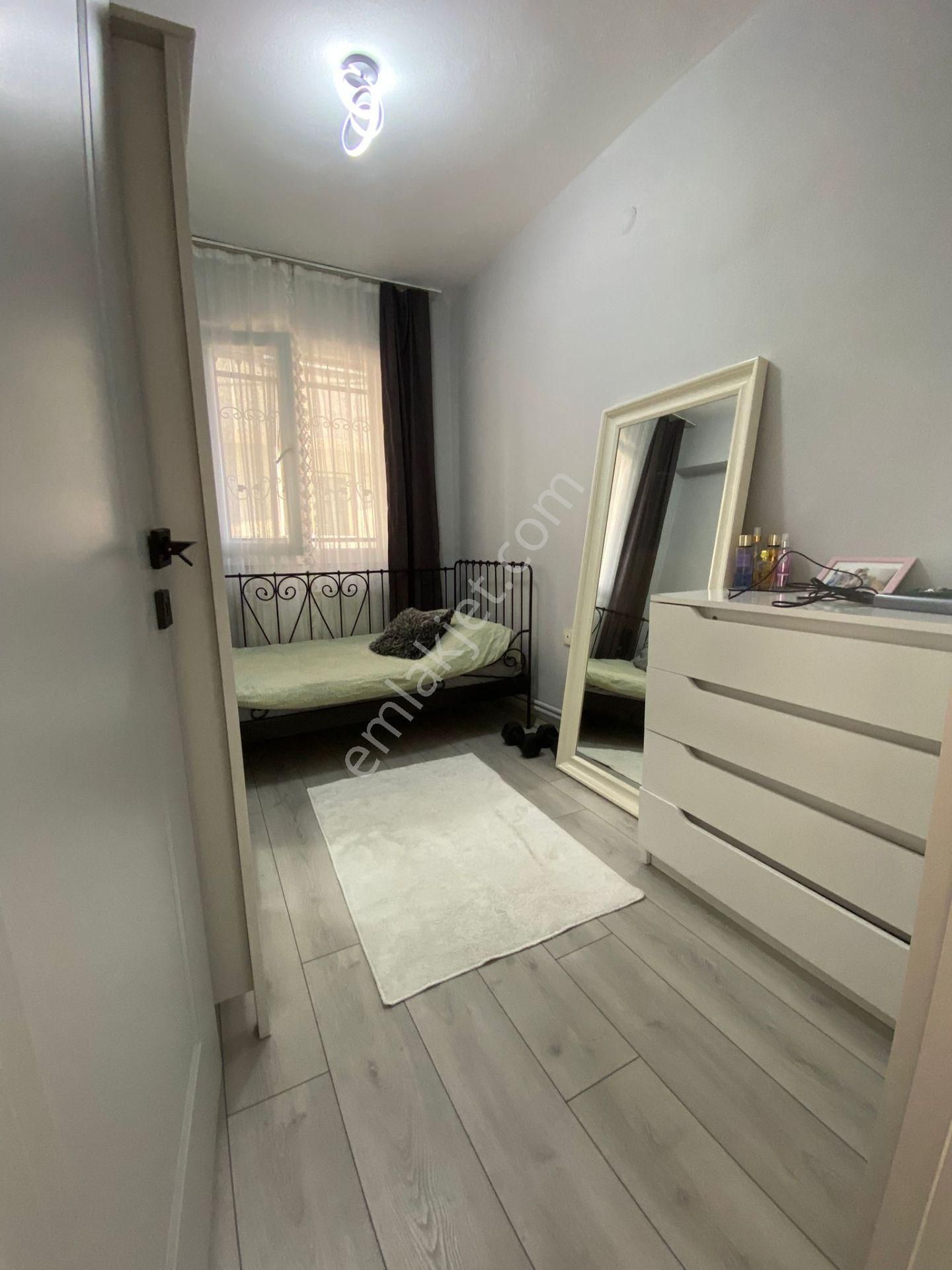 Acill Buca Yaylacık Mah.de Erdem Caddesi Yakını 2+1 80m2 Dgazlı Full Tadilatlı Satılıı Daire - Görsel 7