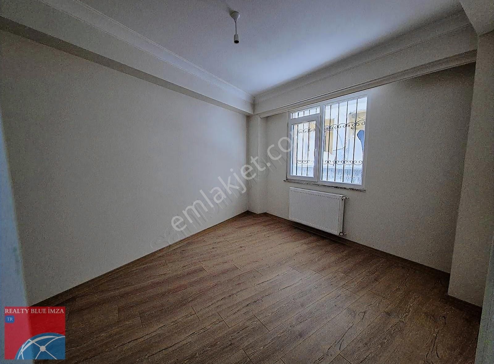 Sancaktepe Ortadağ'da 3+1 Satılık Ebeveyn Banyolu Ters Dubleks - Görsel 12