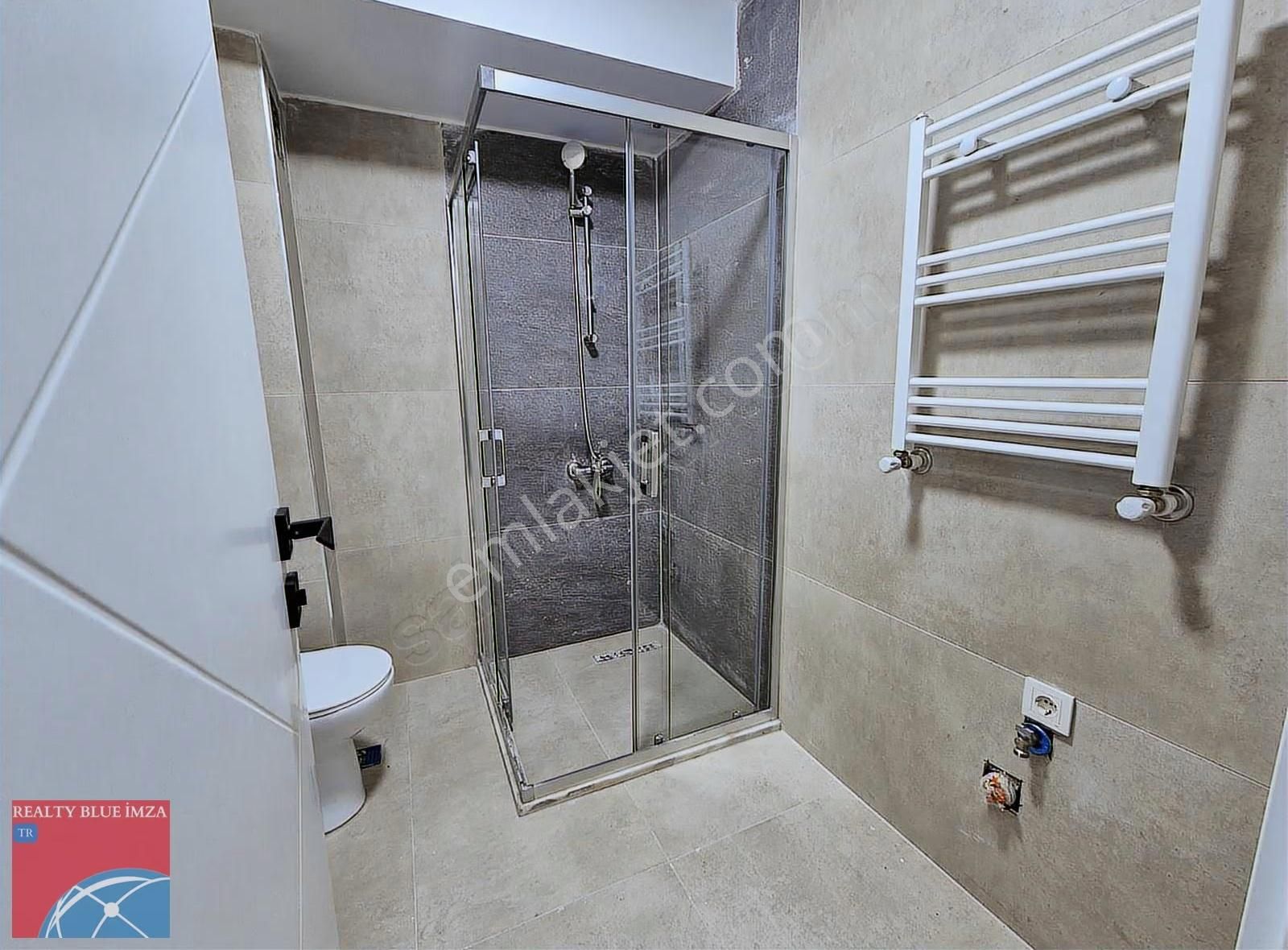 Sancaktepe Ortadağ'da 3+1 Satılık Ebeveyn Banyolu Ters Dubleks - Görsel 9