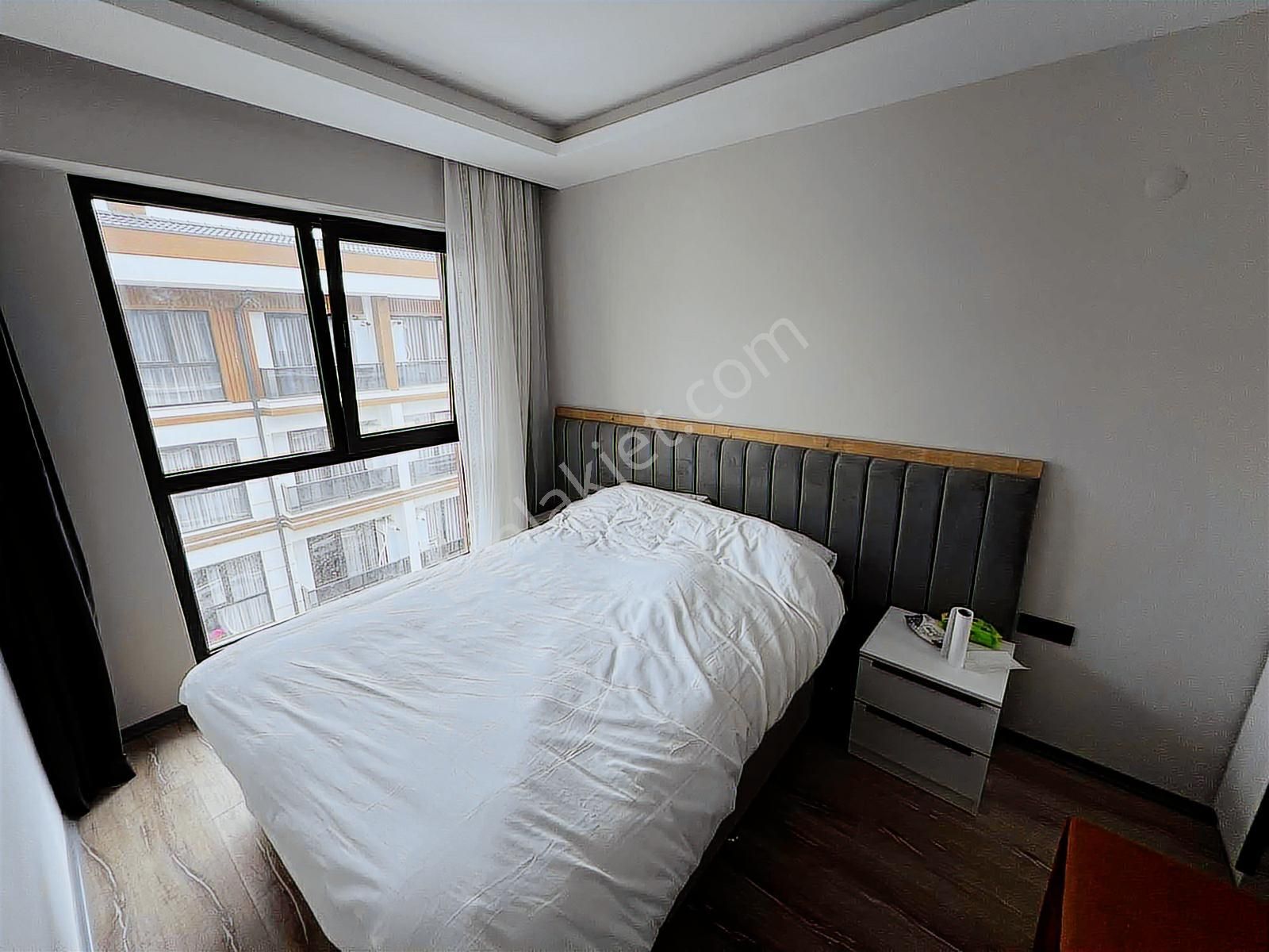 Balat'ta Sosyal Tesisli Ful Eşyalı Satılık 1+1 Daire - Görsel 6