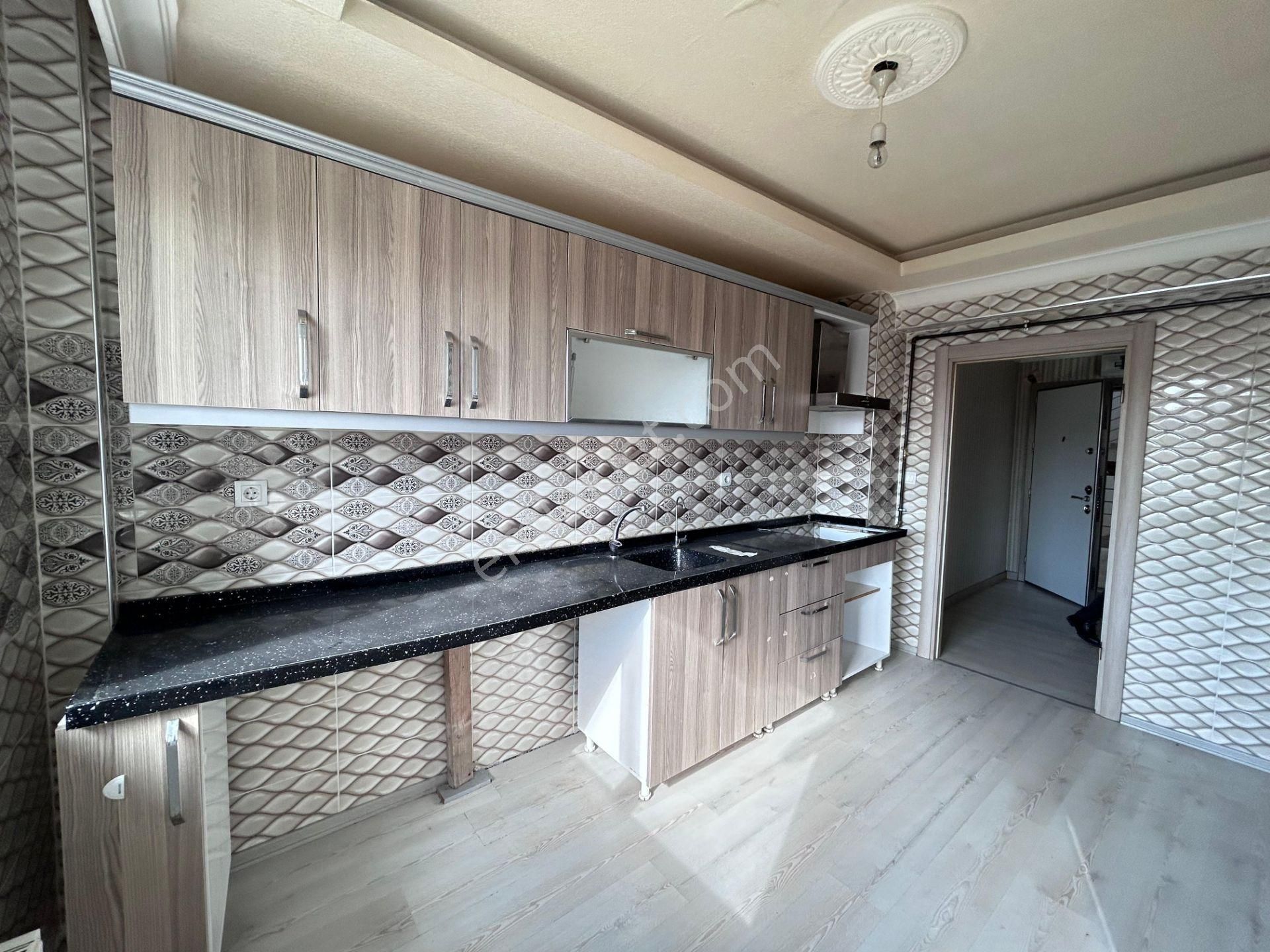 Lider Emlak'tan 3+1 Ebeveyn Banyolu Yapılı Satılık Daire - Görsel 2