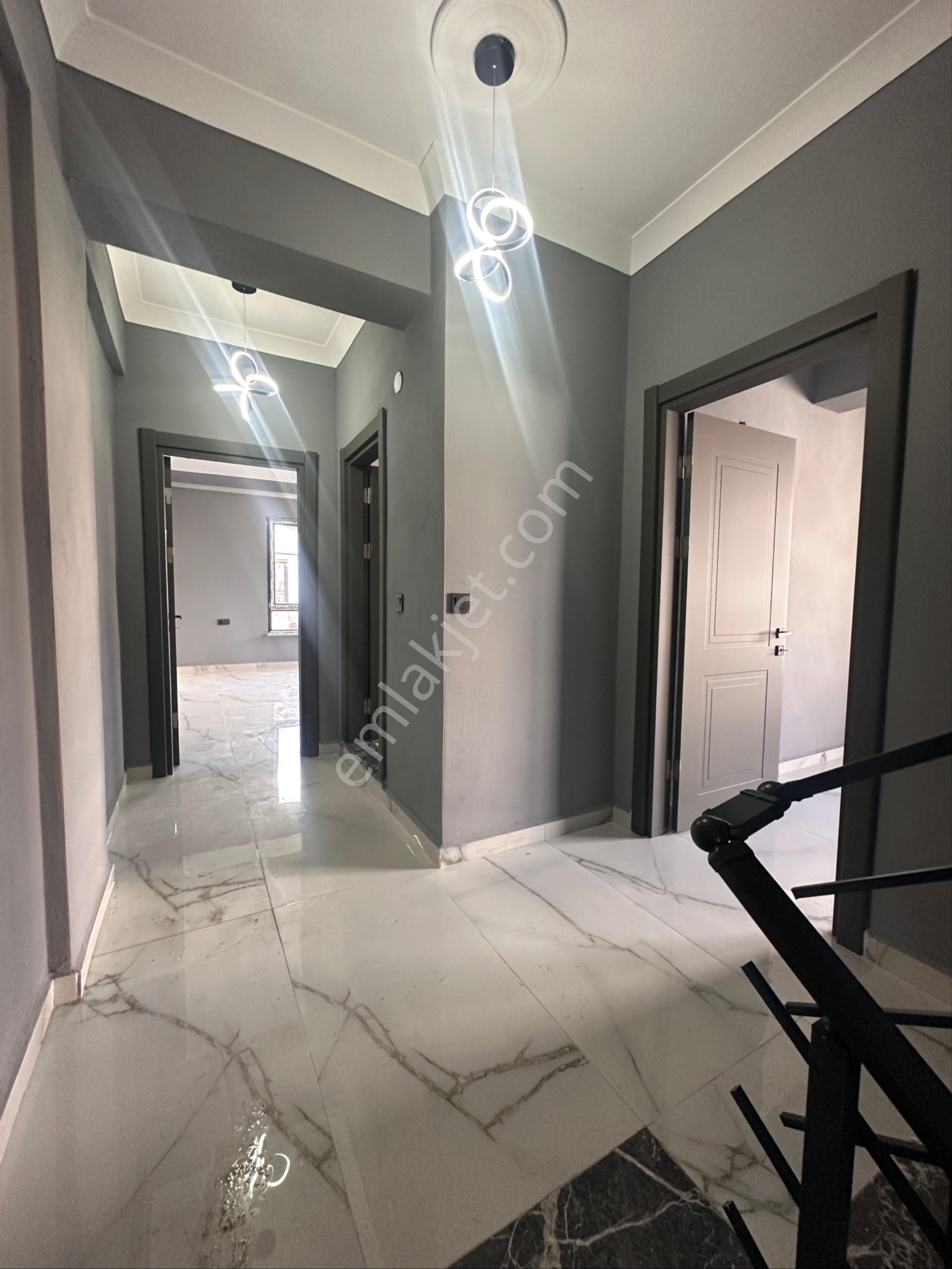 Üstüner Gayrimenkul Den Üst Düzey Mimarisiyle Tasarlanmış Lux 4+1 Villa - Görsel 21