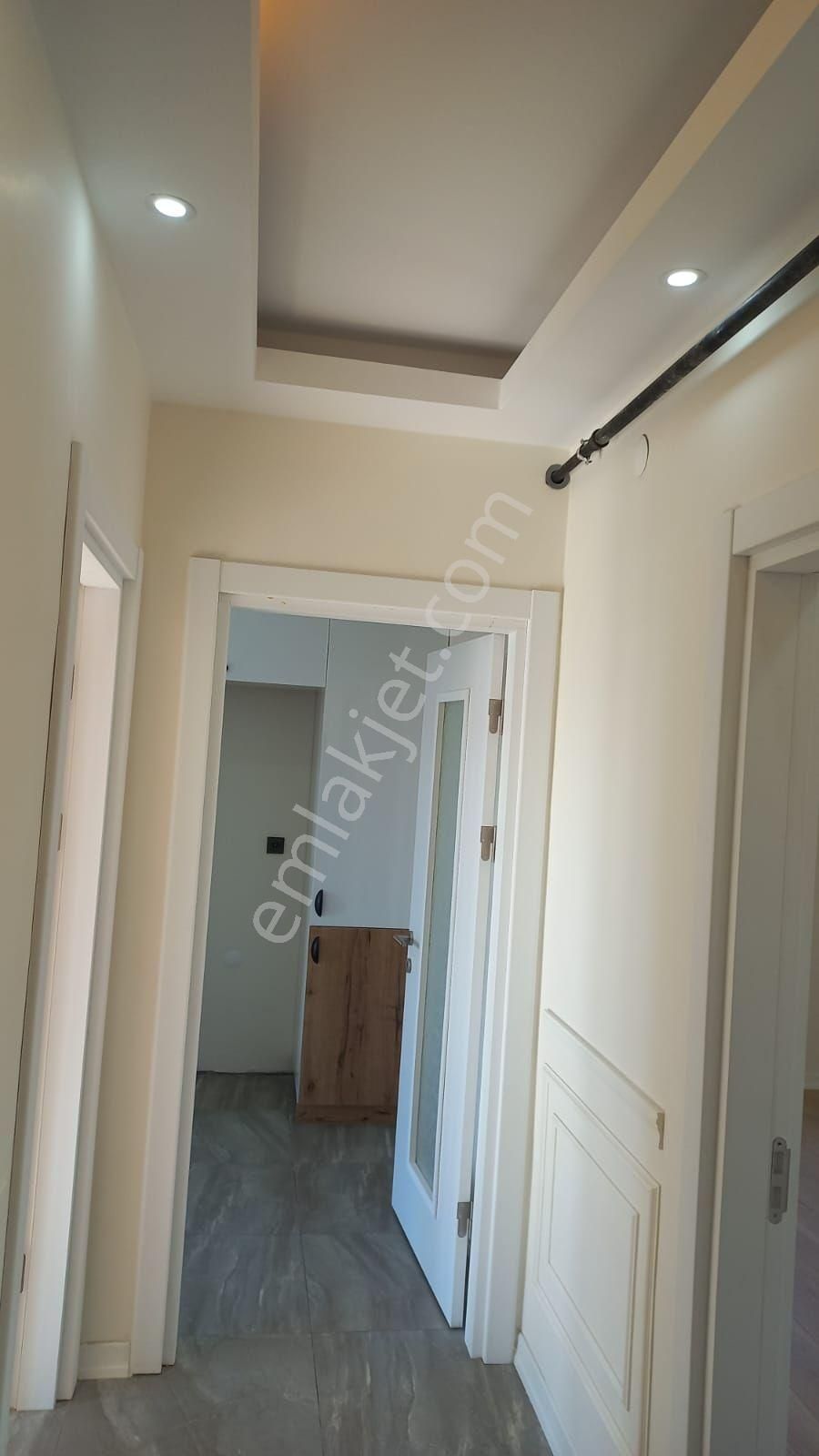 Kapaklı-merkez'de, Doğu Ve Güney Cepheli, Satılık (2+1) Daire (90 M²) - Görsel 8