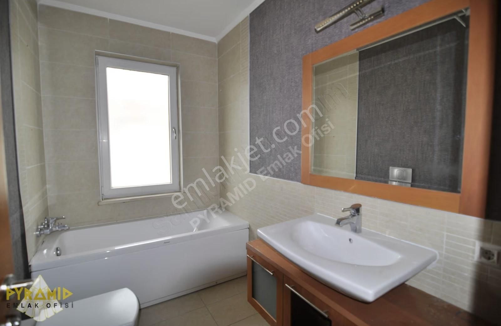 Pyramıd'den Eston Deniz Büyük Tip Deniz Manzaralı Müstakil Villa - Görsel 13