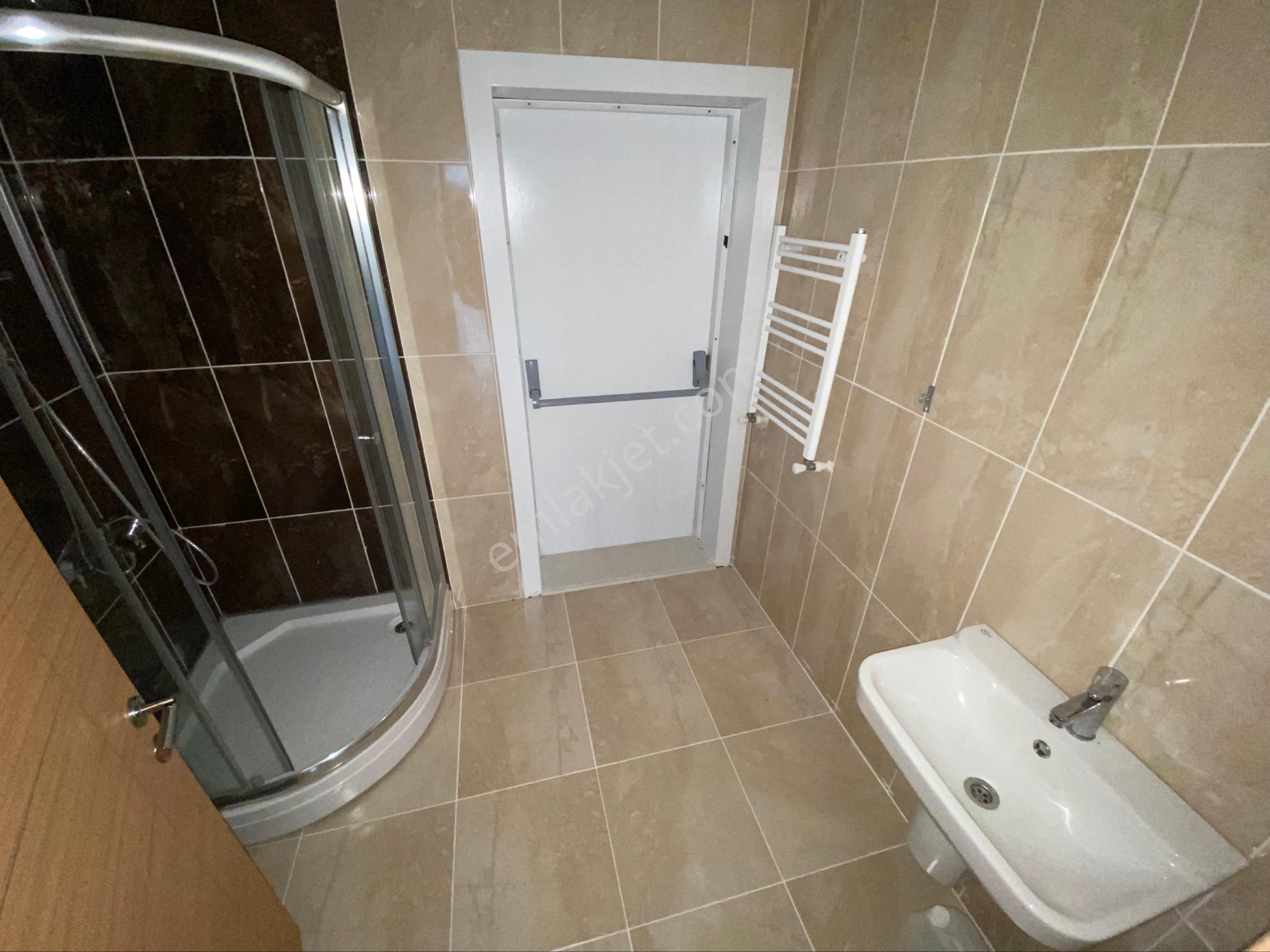 Yalı Gayrımenkul'den Site İçerisinde Manzaralı Kiralık Geniş 3+1 - Görsel 17