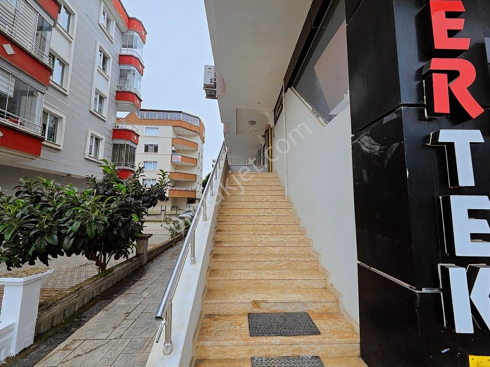Cağaloğlu'na Cephe Tabela Değeri Yüksek Hazır Kiracılı Ofis - Görsel 4