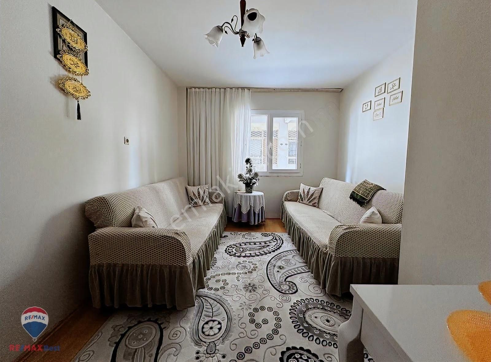 94 Karabağlar Sevgi Mah. 2+1 Satılık Daire - Görsel 3