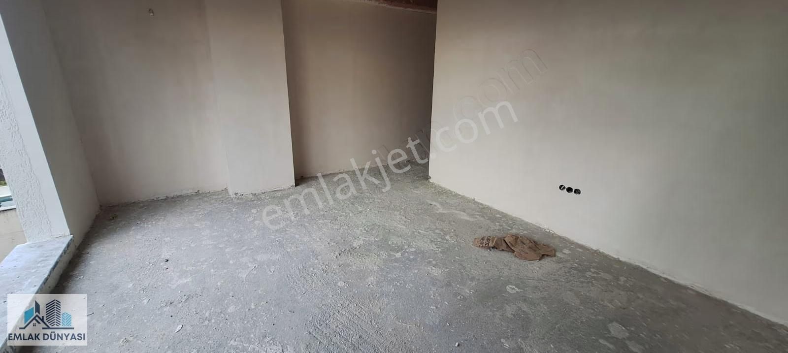 Kartalda Site İçinde, Deniz Manzaralı 3+1 Satılık Daire!