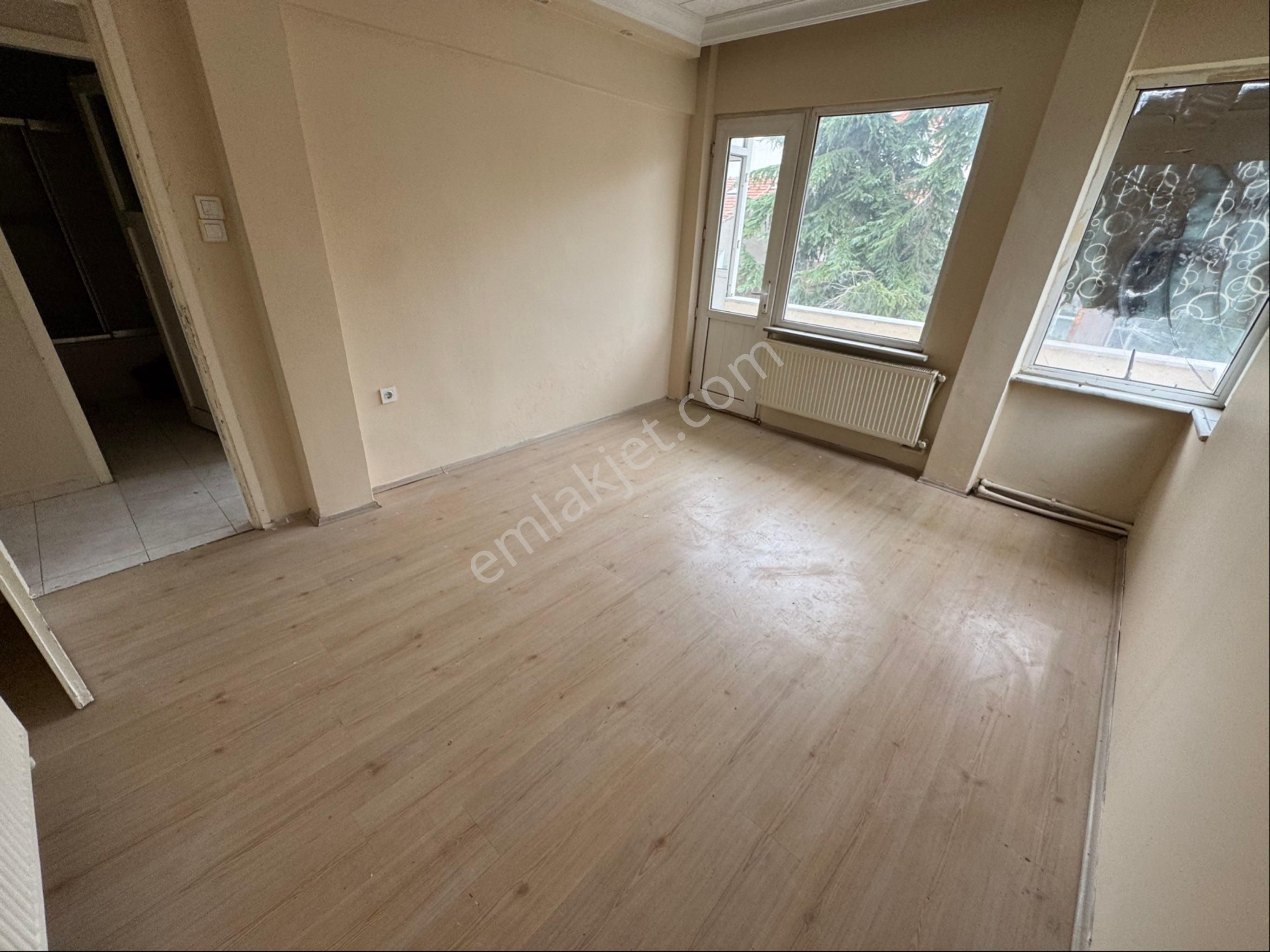 Tekirdağ Süleymanpaşa Zafer Mahallesi Muratlı Caddesi Satılık 2+1 Daire - Görsel 21