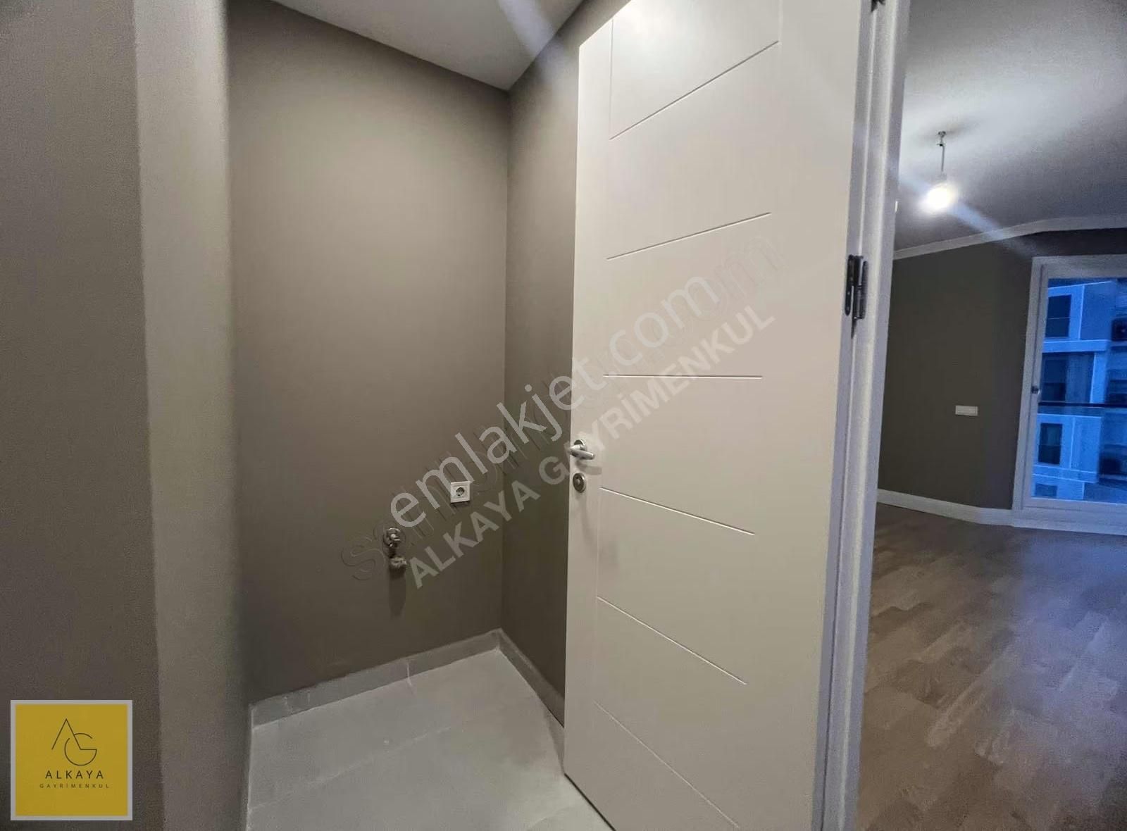 Alkaya'dan Bağdat Cad. 2.bina Konumunda 2+1 Ara Katta Boş Daire - Görsel 21