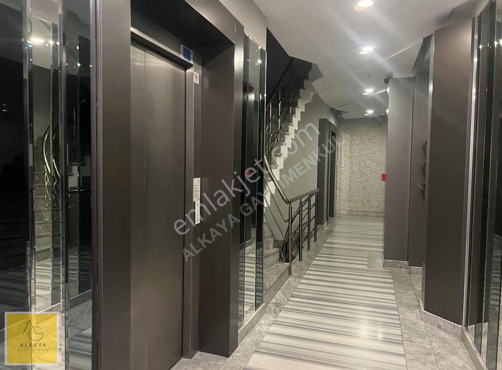 Alkaya'dan Bağdat Cad. 2.bina Konumunda 2+1 Ara Katta Boş Daire - Görsel 5