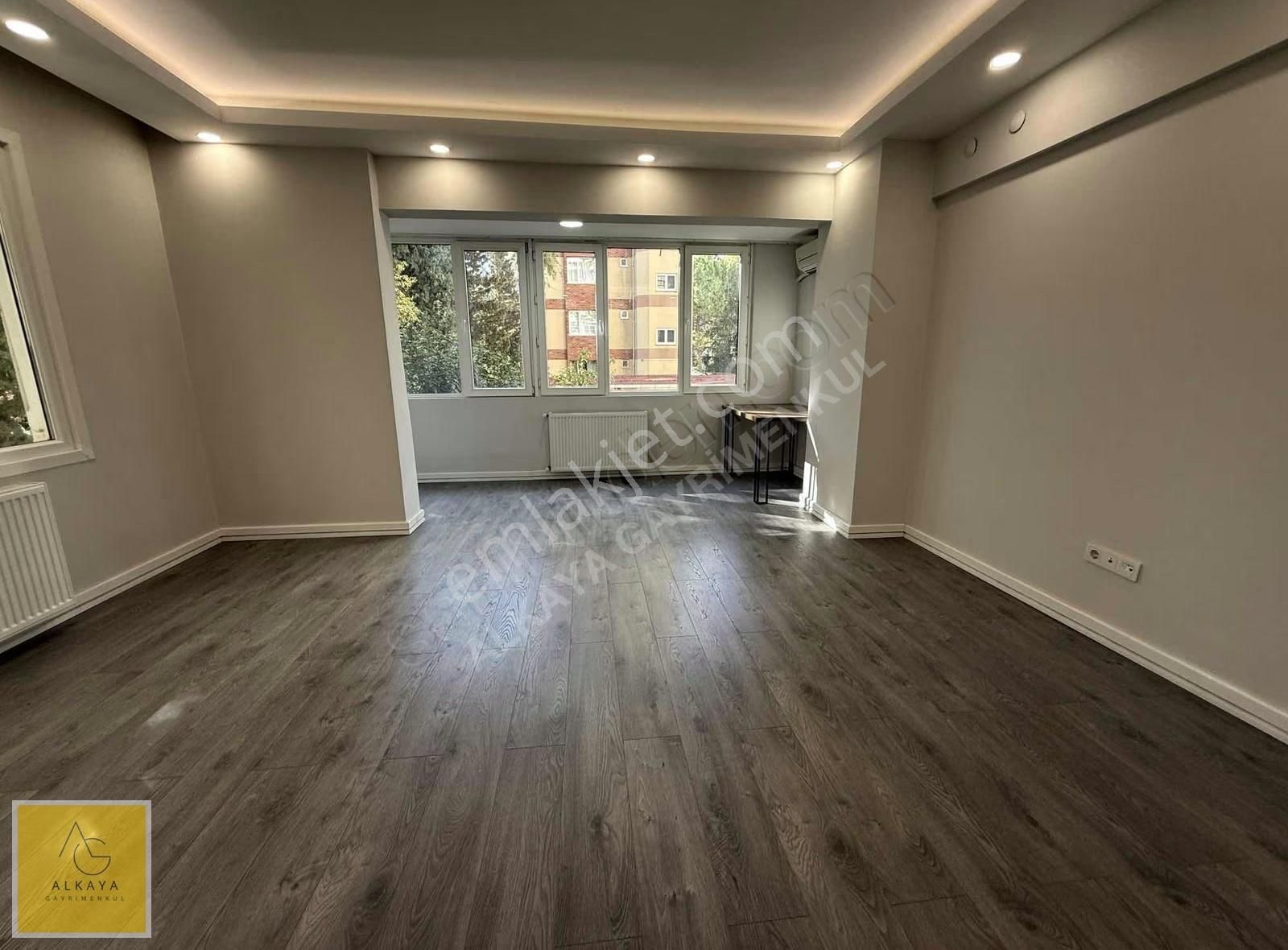 Göztepe Bahariyeli Sokakta Yatırımlık İçi Yenilenmiş 2+1 Daire - Görsel 21