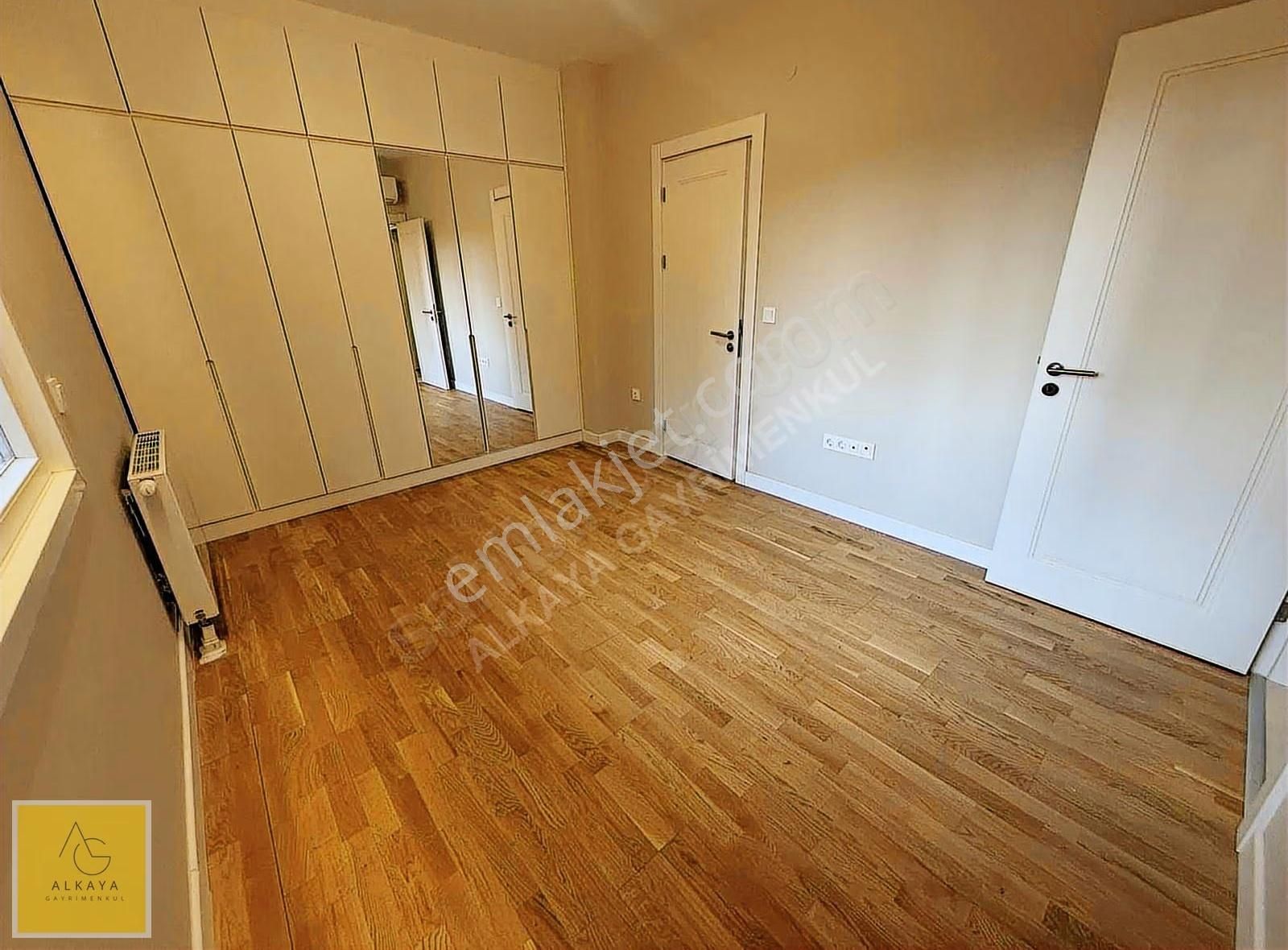 Alkaya'dan Caddebostan'da Satılık 3+1 Müstakil Bahçeli Daire - Görsel 2