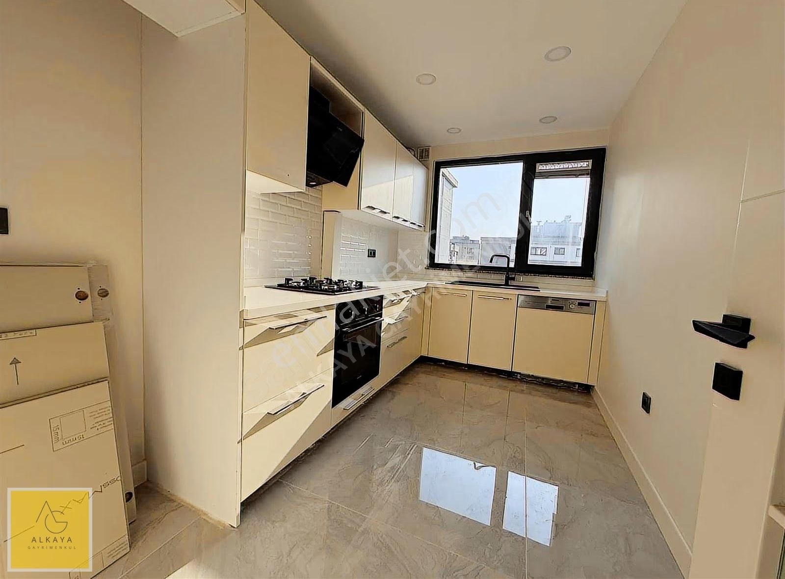 Alkaya'dan Caddebostan'da Bağdat'a 1.paralel 2+1 Köşe Daire - Görsel 20