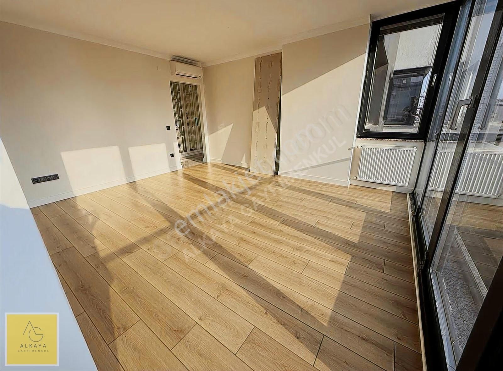 Alkaya'dan Caddebostan'da Bağdat'a 1.paralel 2+1 Köşe Daire - Görsel 6