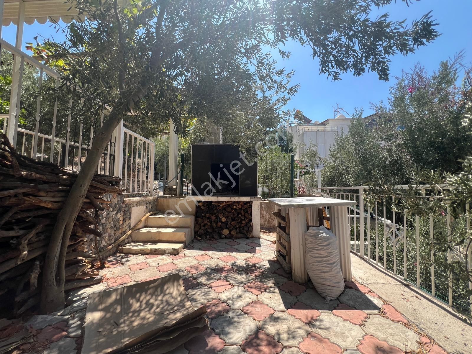 Aydın Akbük'te Satılık Deniz Manzaralı 3+1 Eşyalı Yazlık - Görsel 7