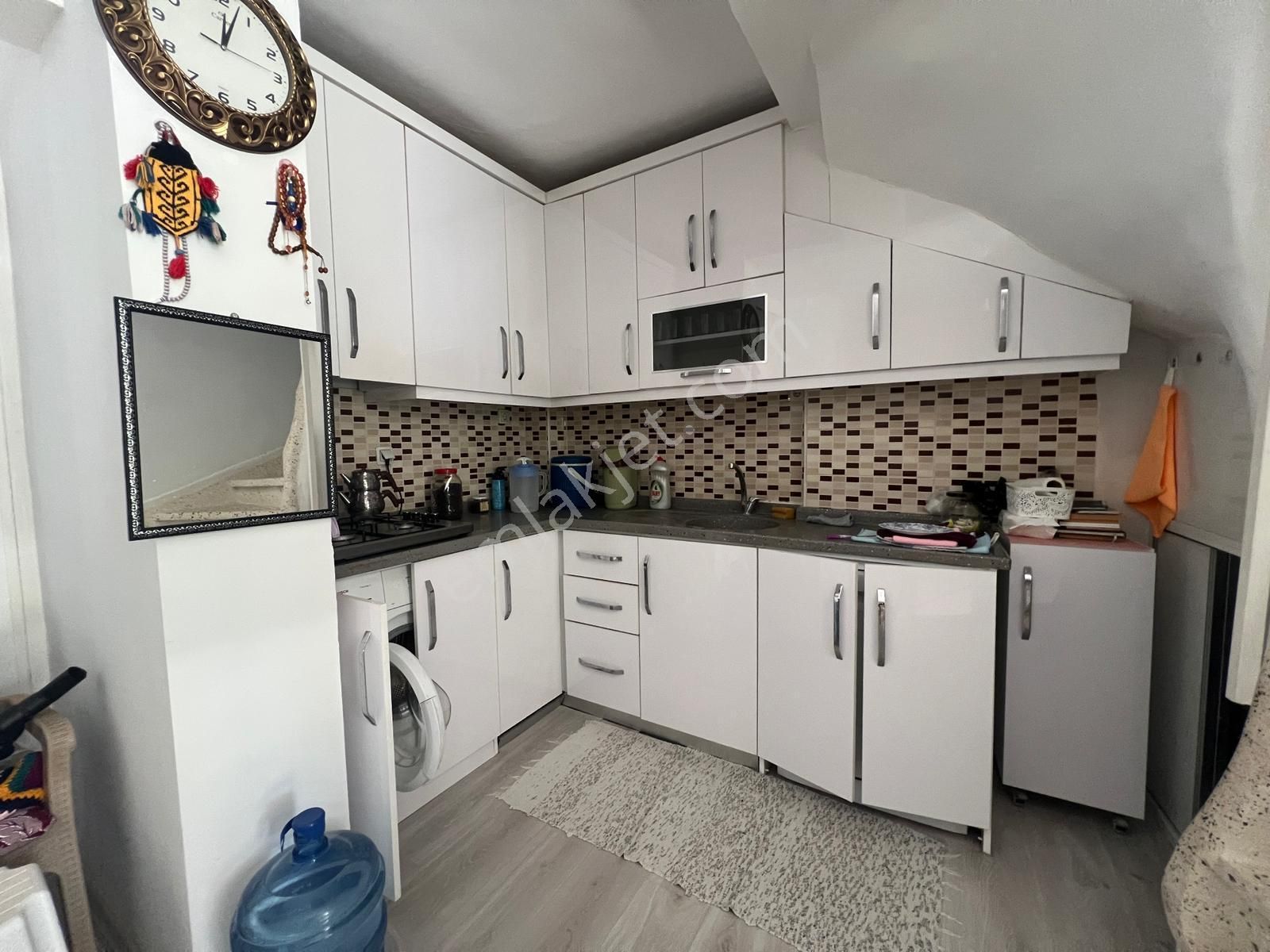 Aydın Akbük'te Satılık Deniz Manzaralı 3+1 Eşyalı Yazlık - Görsel 15