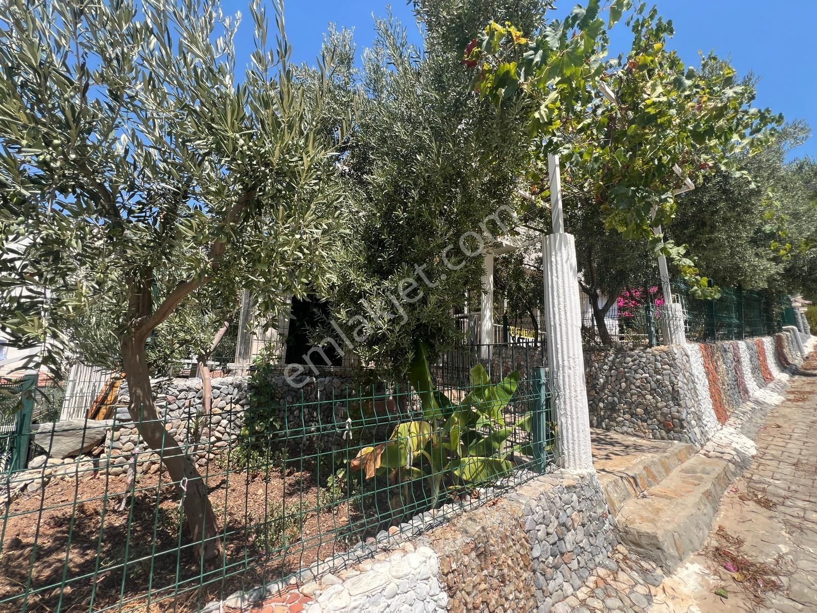 Aydın Akbük'te Satılık Deniz Manzaralı 3+1 Eşyalı Yazlık - Görsel 10