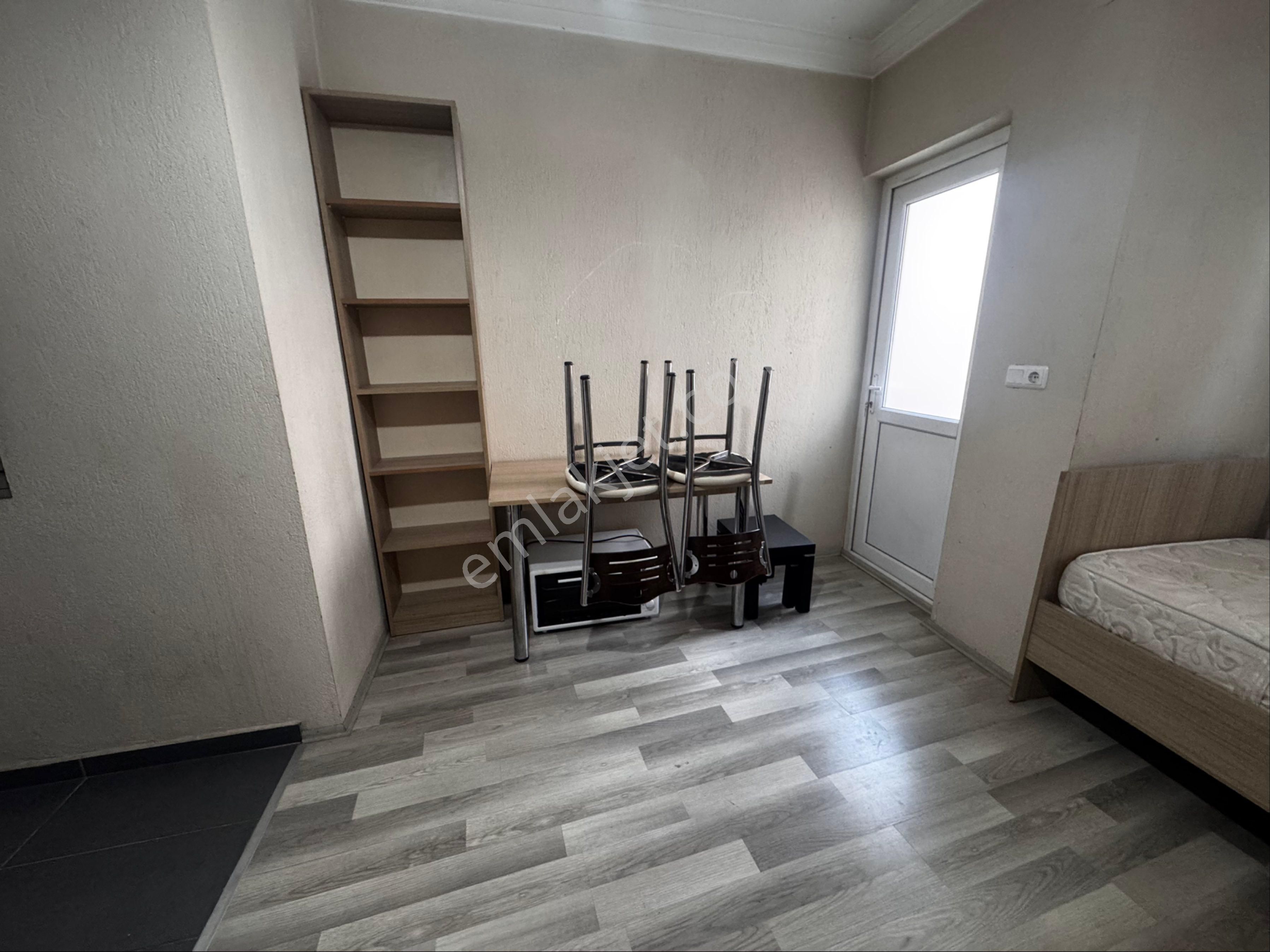 Turan Mahallesinde Sadece Bayanlara Eşyalı Kiralık Daire - Görsel 9