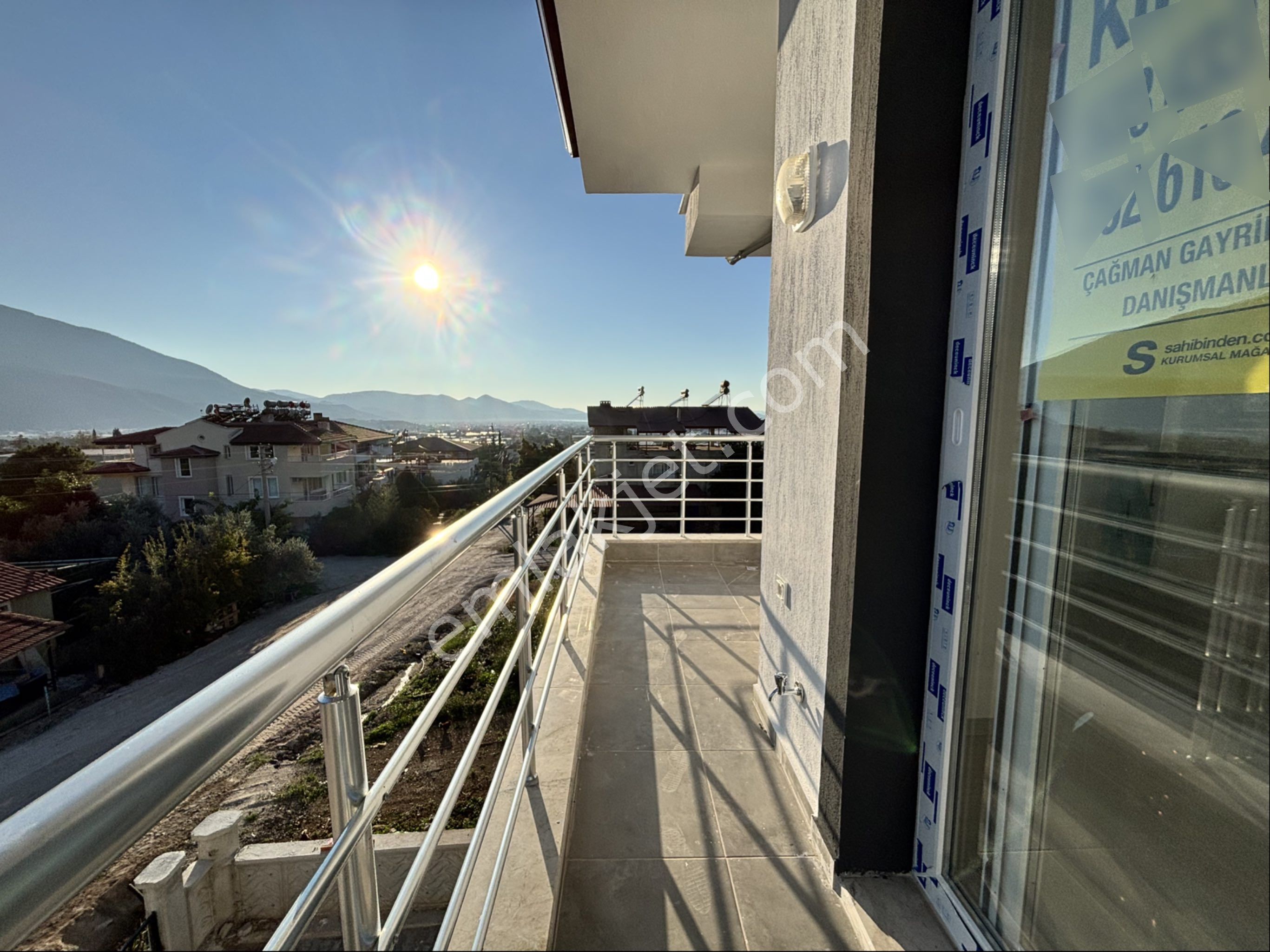 Karaçulha Mahallesinde Yeniyapı 2+1 Ayrı Mutfak Çift Banyolu Kiralık Daire - Görsel 8