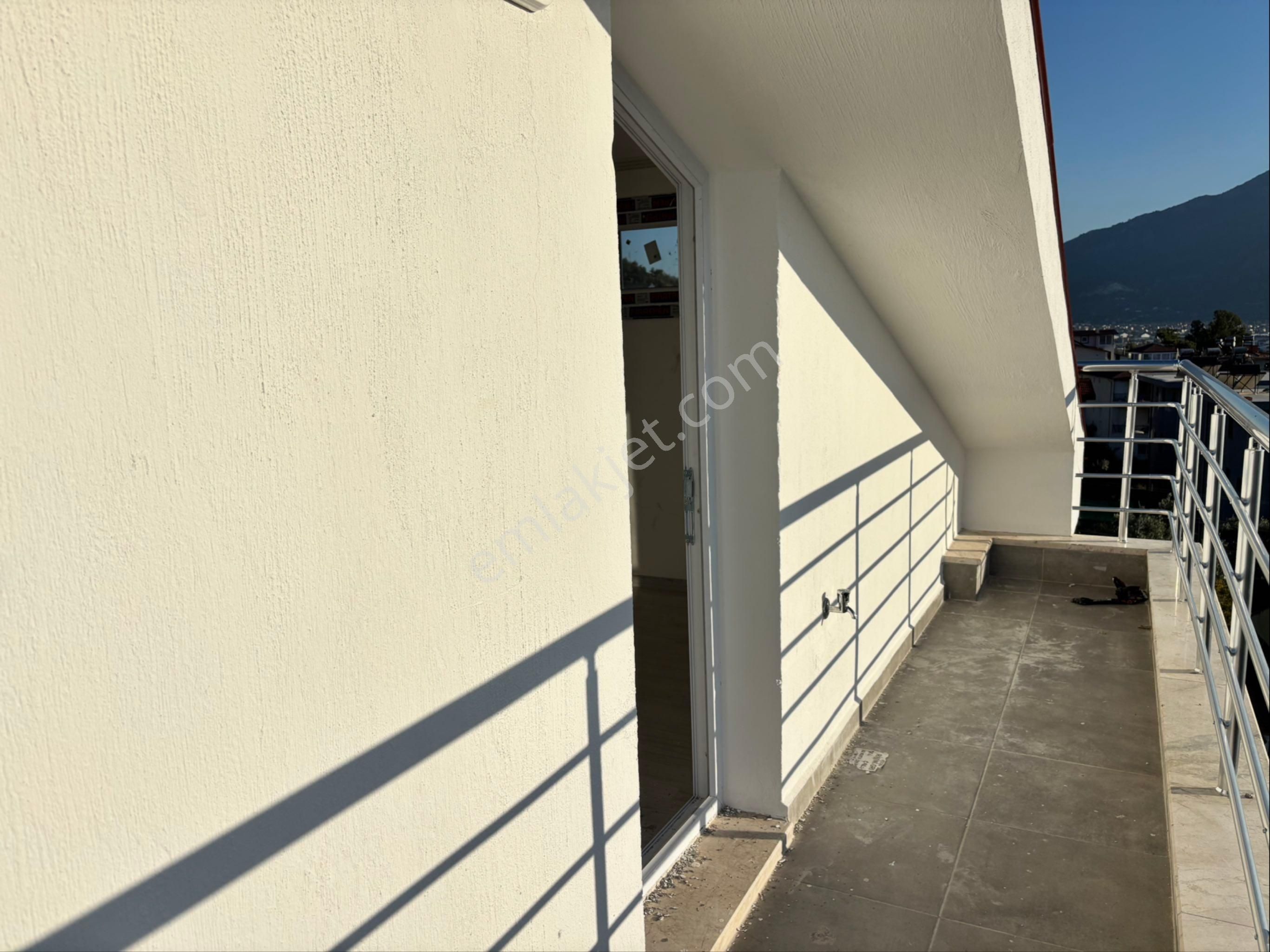 Karaçulha Mahallesinde Yeniyapı 2+1 Ayrı Mutfak Çift Banyolu Kiralık Daire - Görsel 25