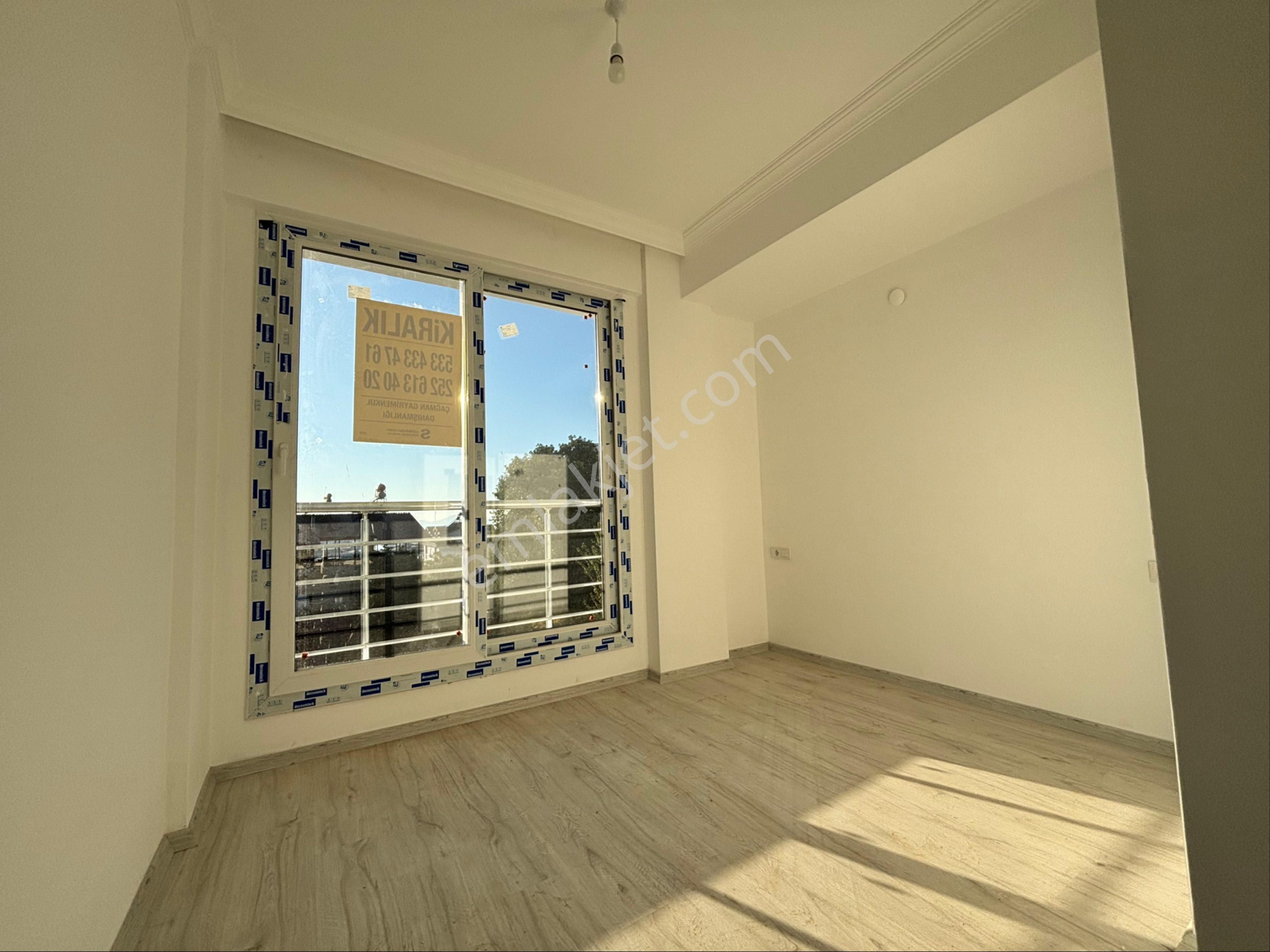 Karaçulha Mahallesinde Yeniyapı 2+1 Ayrı Mutfak Çift Banyolu Kiralık Daire - Görsel 12