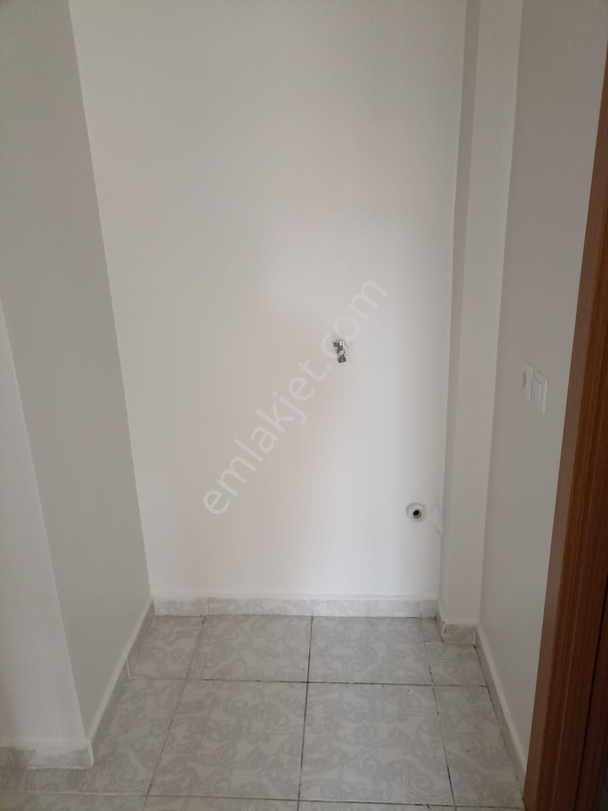 Şehitkubilay Da Kiralık 3+1 1. Kat Da Çarşı Yakını Daire - Görsel 14