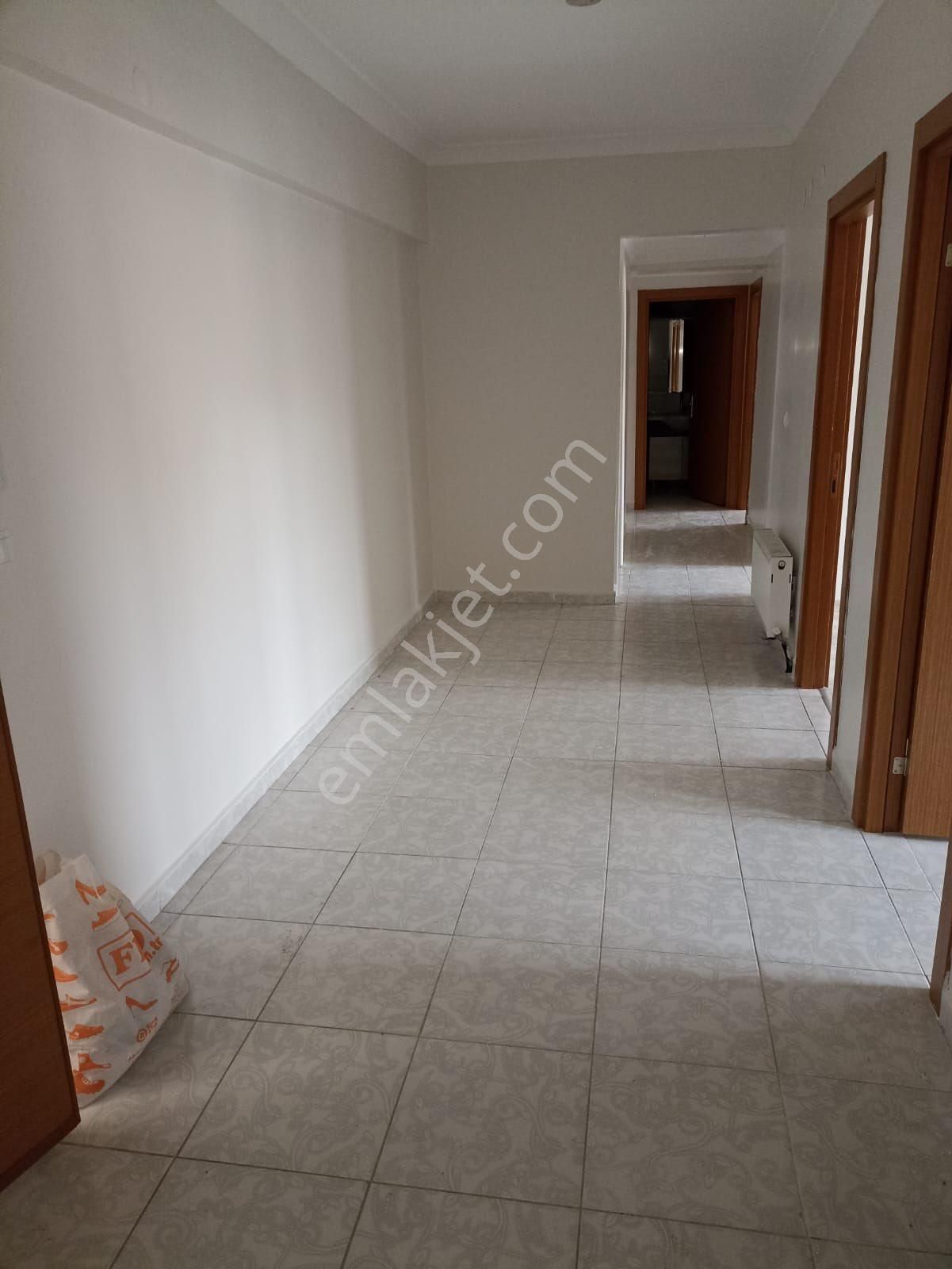 Şehitkubilay Da Kiralık 3+1 1. Kat Da Çarşı Yakını Daire - Görsel 6