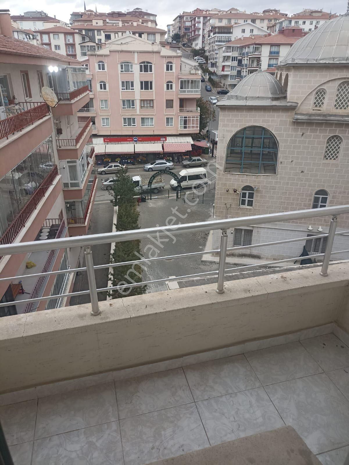 Şehitkubilay Da Kiralık 3+1 1. Kat Da Çarşı Yakını Daire - Görsel 13