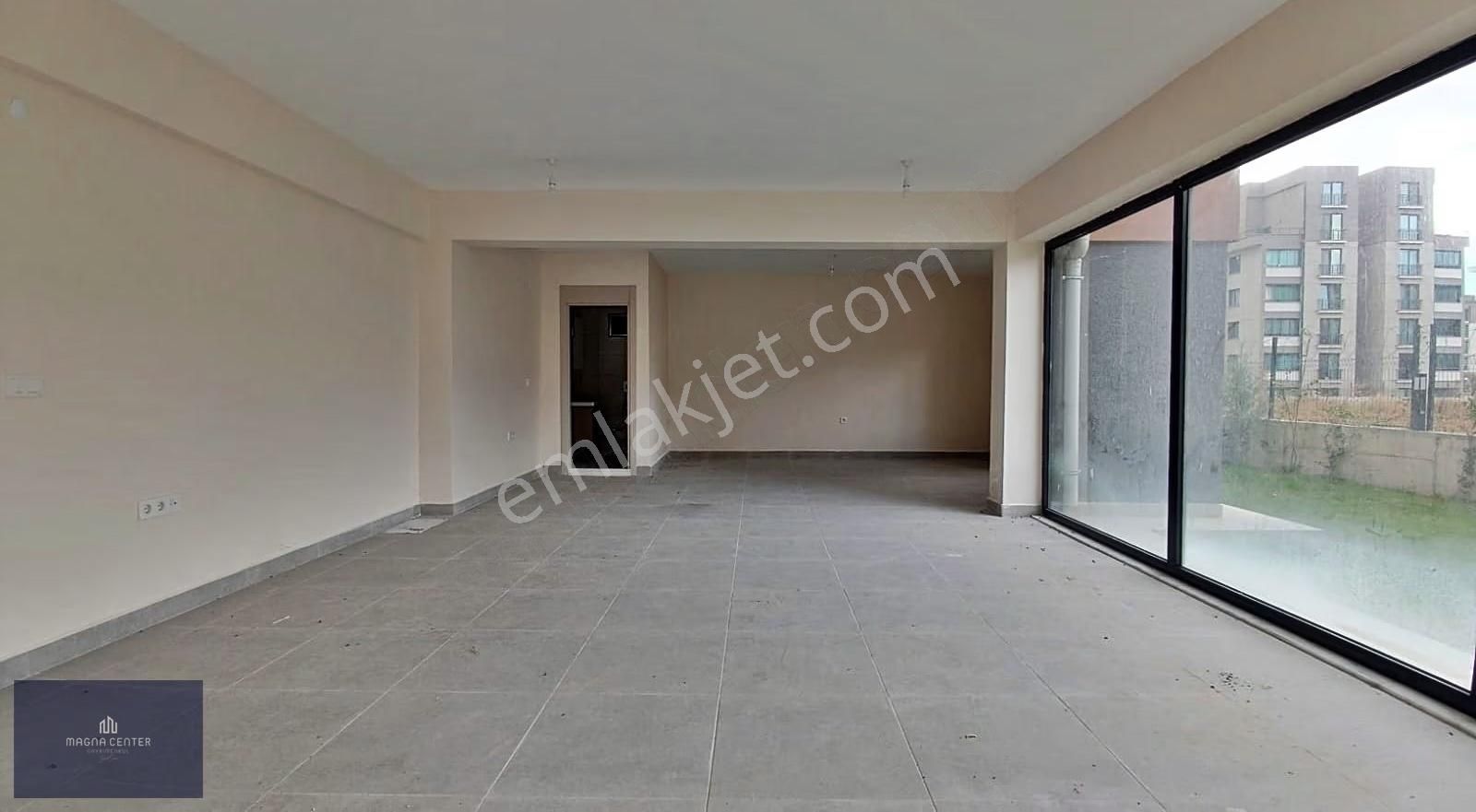 Magna'dan Parlayan Yıldız Kayapa'da Satılık Dükkan - Görsel 8