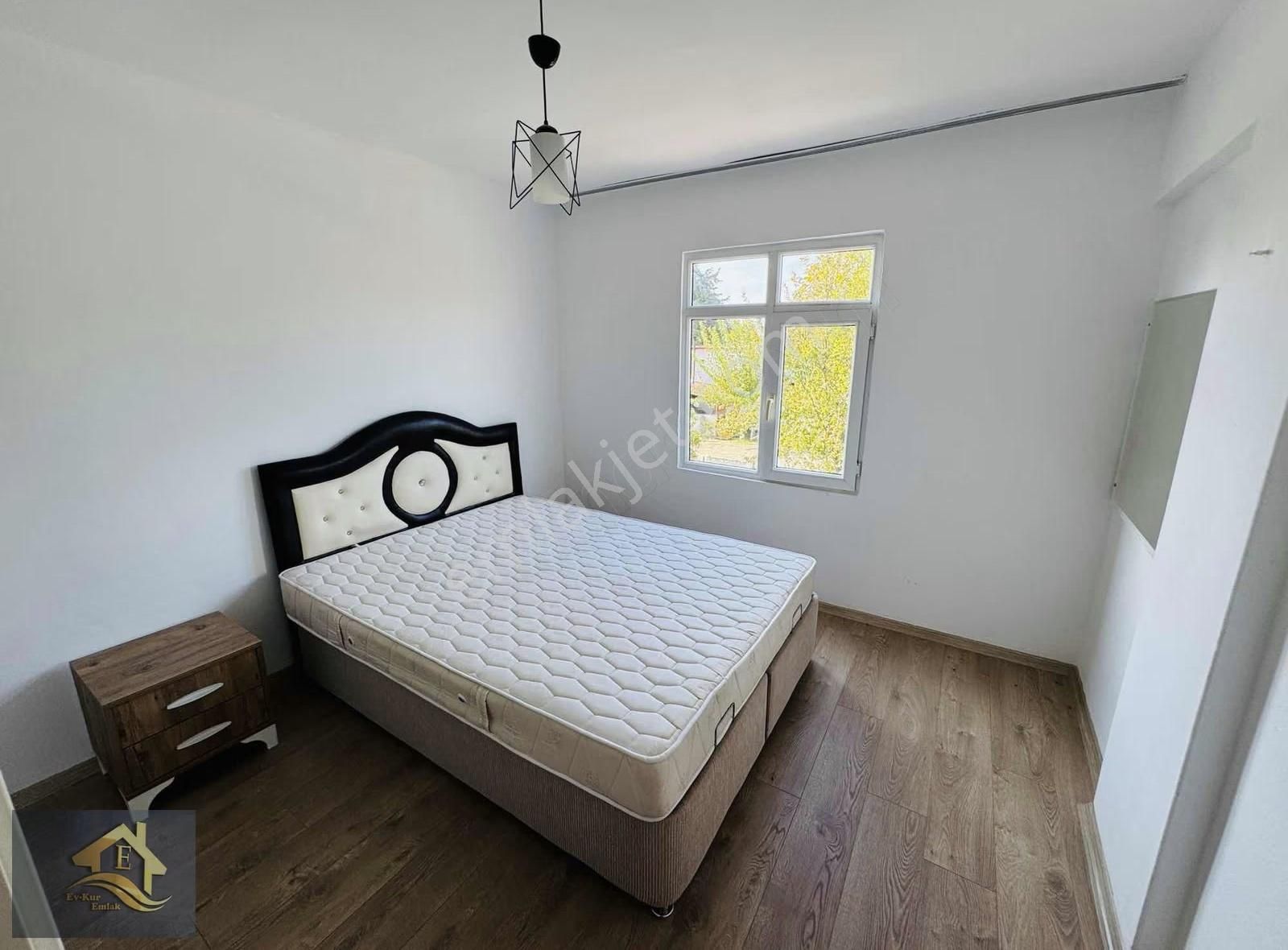 Kuşadası Davutlar'da Denize 750mt Full Eşyalı Satılık 3+1 Yazlık - Görsel 3