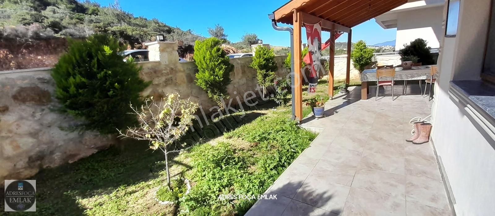 Yenifoçada Satılık Müstakil Bahçeli 3+1 Dubleks Yazlık - Görsel 2