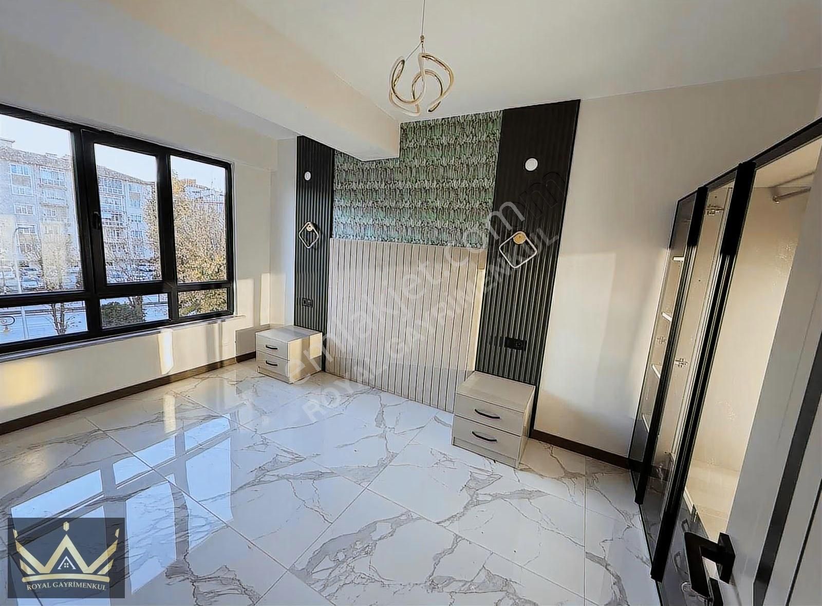 Merkezde Satılık Ultra Lüks 1+1 Daire - Görsel 15