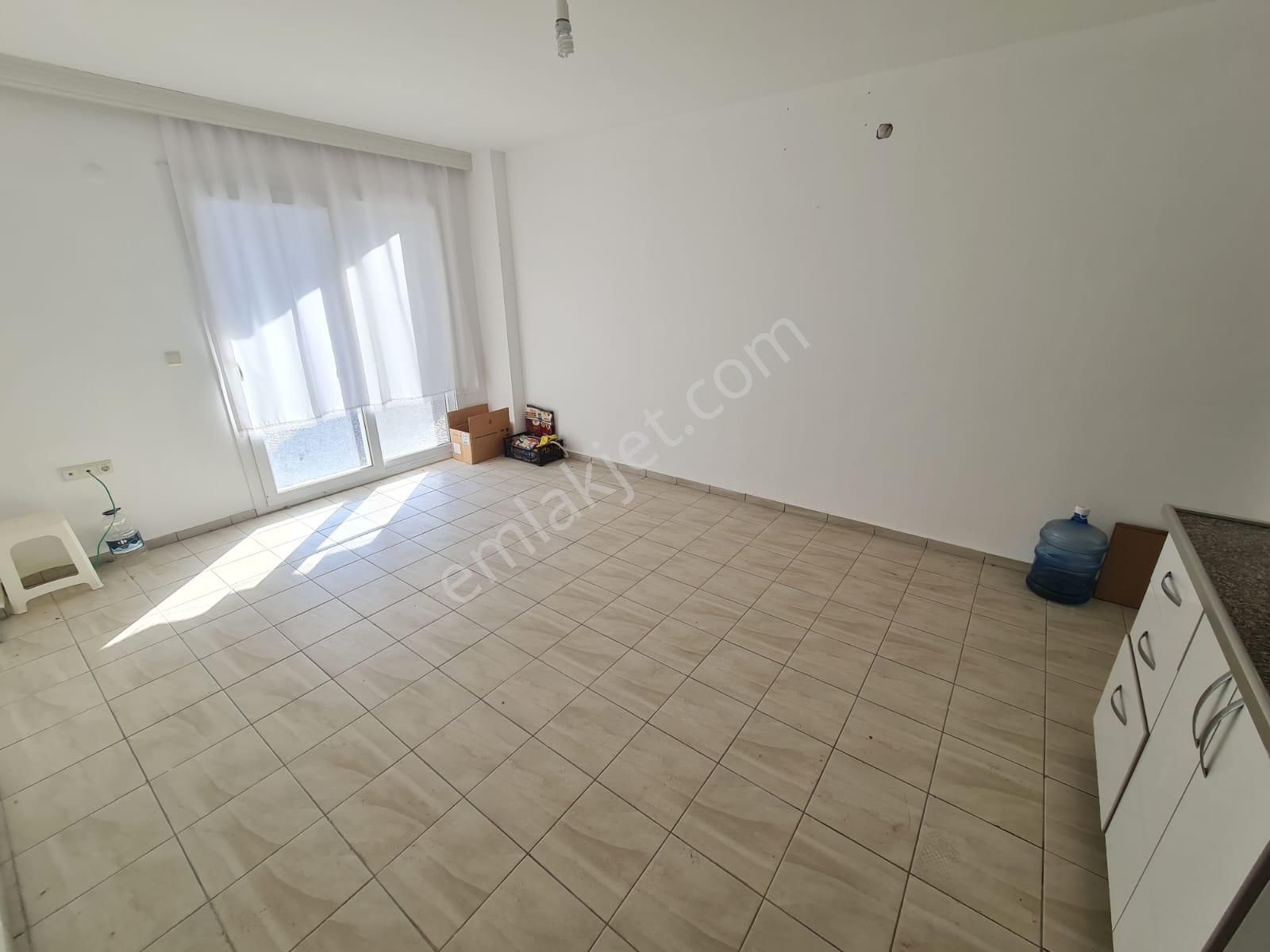 Aydın Akbük'te Satılık Havuzlu Site İçerisinde Müstakil Gibi Bahçe Katı 1+1 Eşyasız Daire - Görsel 5