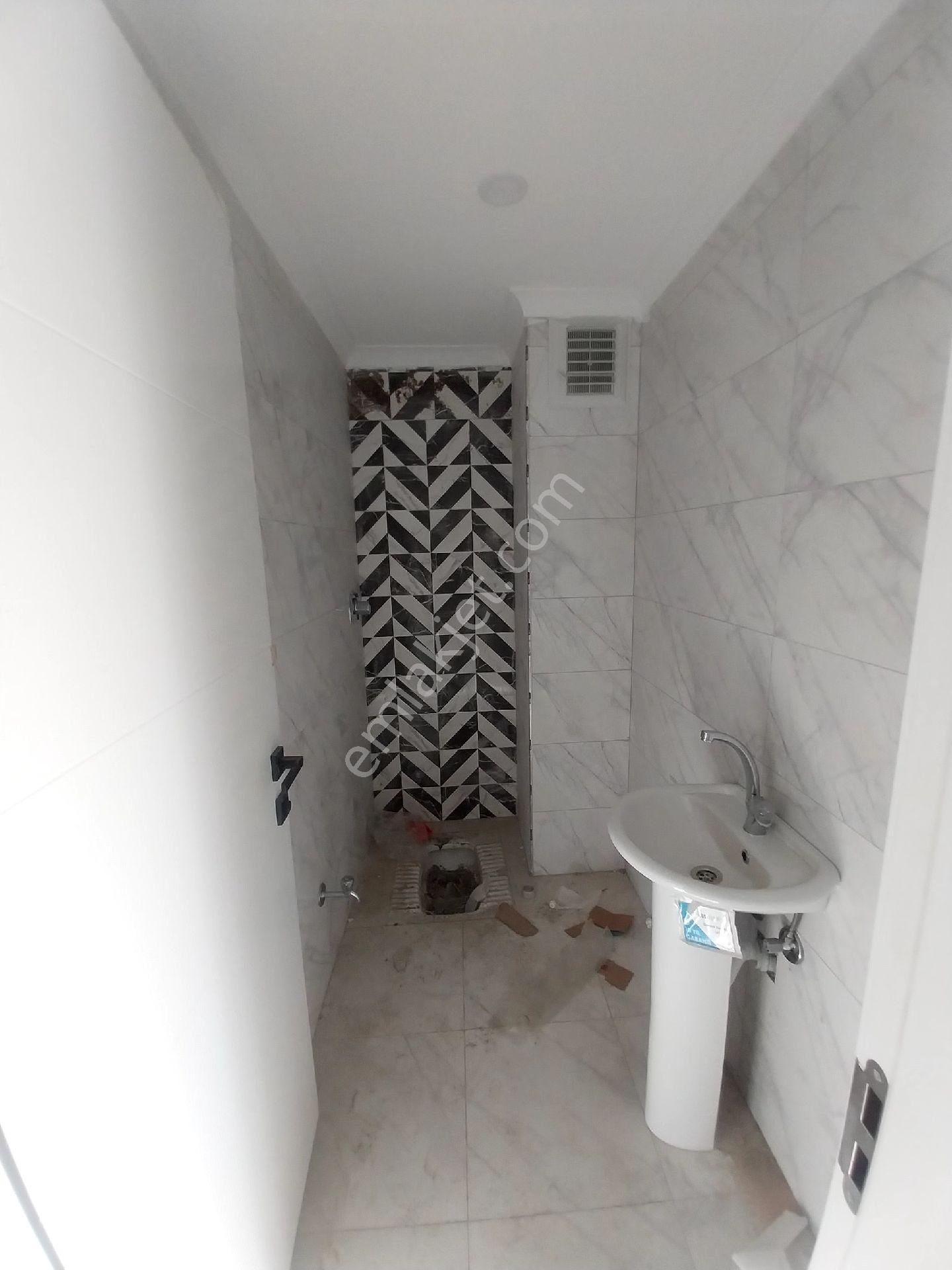 Remax Design Arifiye De Satılık 2+1 Daire - Görsel 12