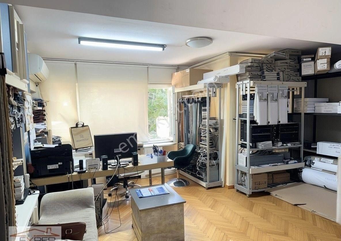 Amerikan Hastanesi Yanı Başında, 120m2 Otoparklı 2+1 Giriş Katı