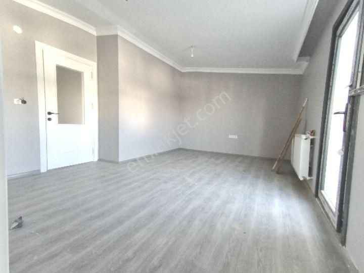 Akşemsettin Mh De 2 Aileye Uygun Çatı Dubleks 4+1 Geniş Dubleks - Görsel 26