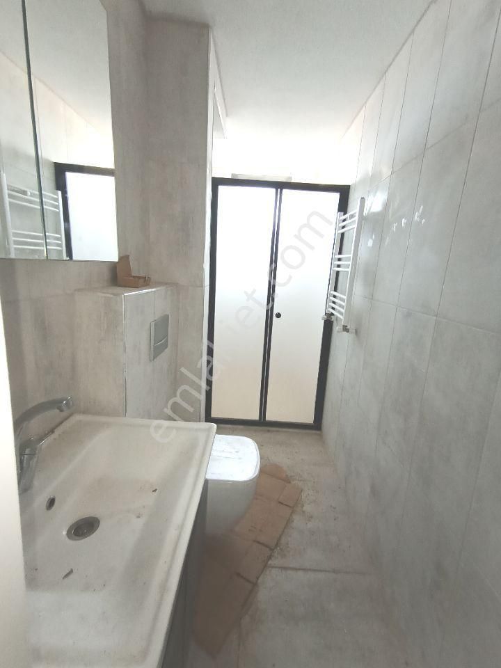 Akşemsettin Mh De 2 Aileye Uygun Çatı Dubleks 4+1 Geniş Dubleks - Görsel 12