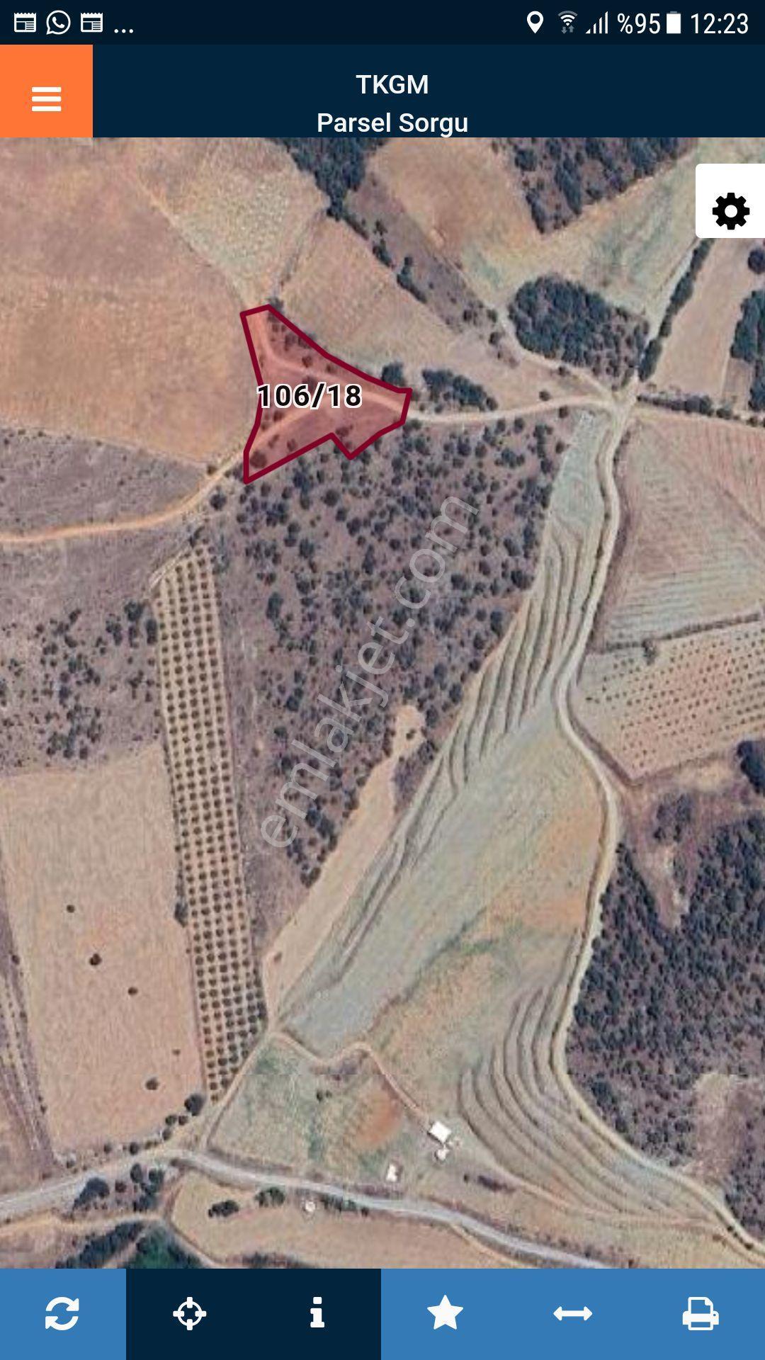 Prefabrik Ev Yapip, Zeytin Ve Çeşitli Meyve Ağaçları Dikilebilir.zeytinlik İçin Uygun Arazi - Görsel 2