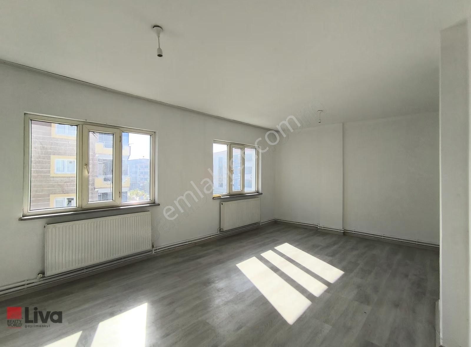 ▓ Rw Liva'dan ▓ Bahçelievler Mh.beyoğlu Cad. Kiralık 2+1 Ara Kat - Görsel 10